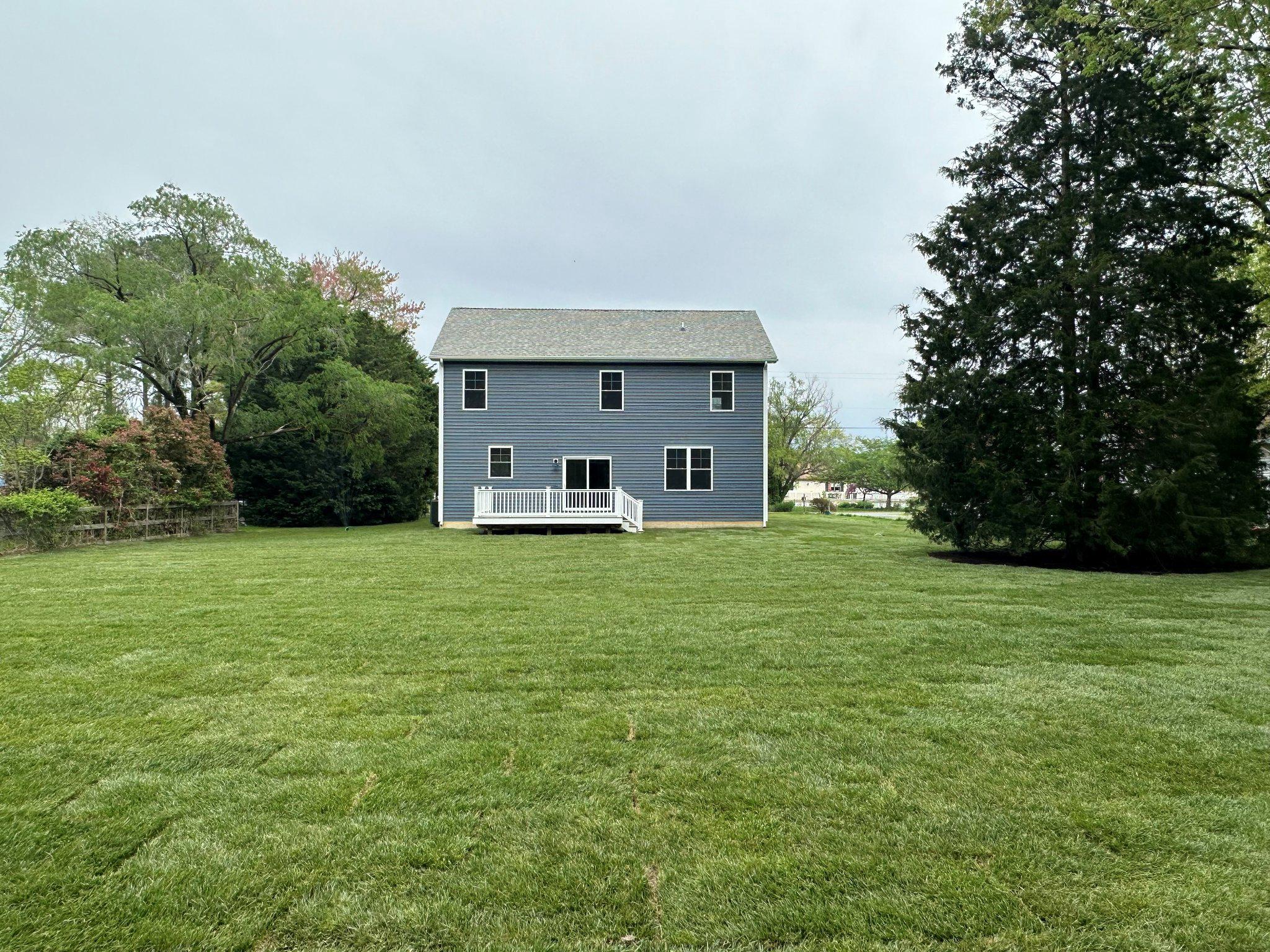 QUEEN ANNE COLONY - Residential