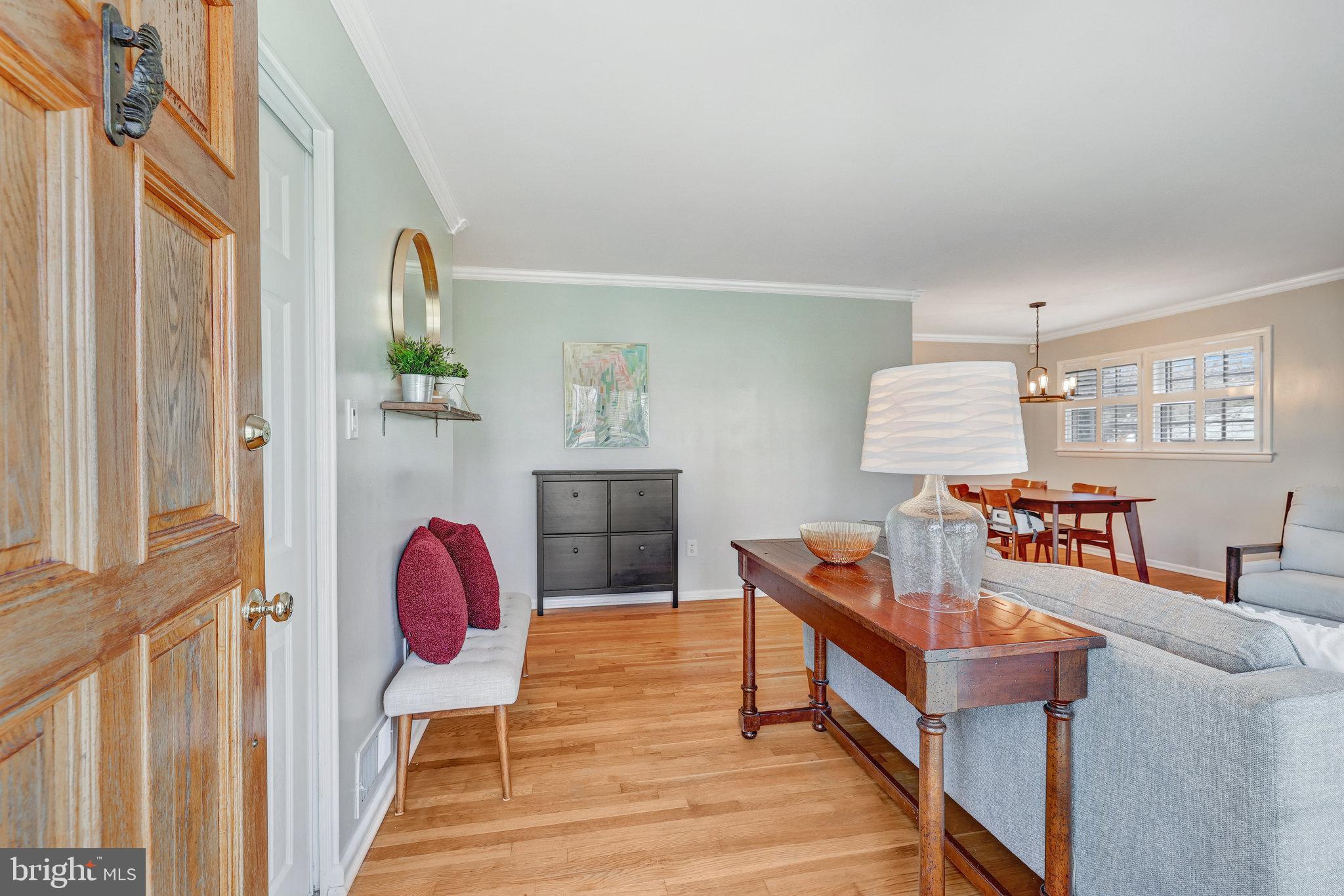 VIENNA WOODS - Residential