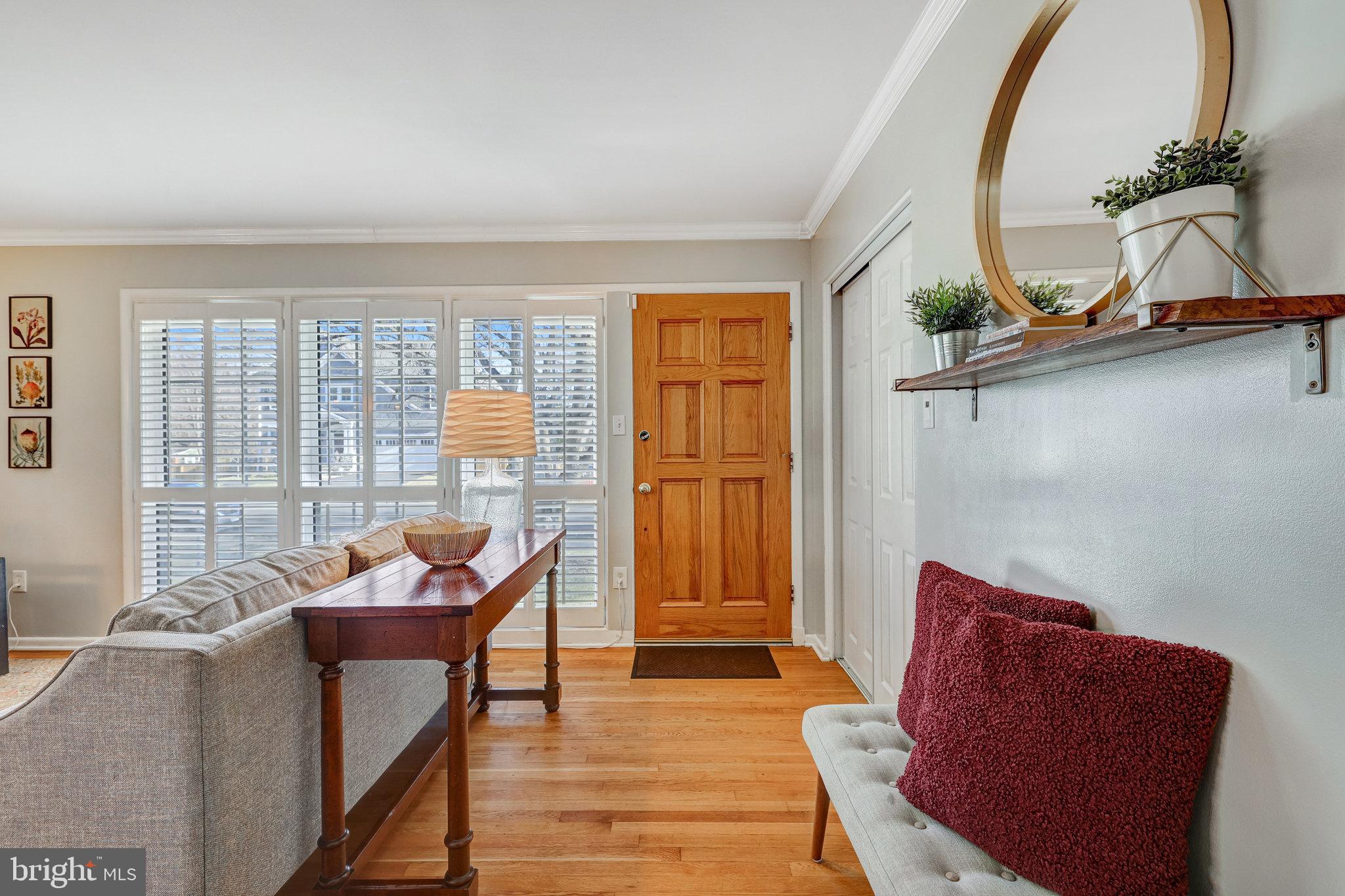 VIENNA WOODS - Residential