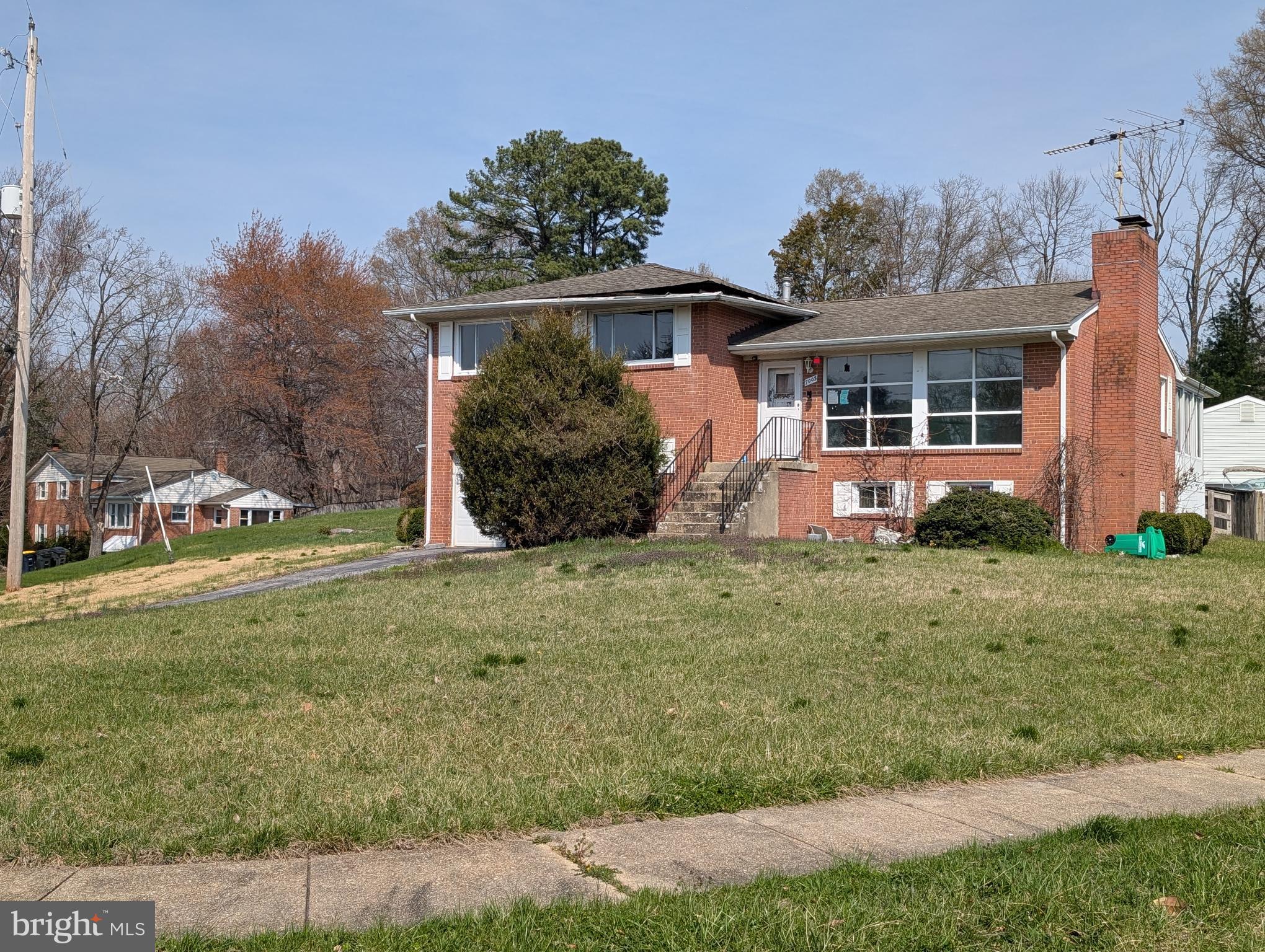 Total Redo Needed .... Very Rare INVESTER SPECIAL HERE ... Lots of potential & A few Good Bones exist.  Fully Finished Rear Enclosed Sunroom. All Brick 4 Level Split Level Property Here....
NEWER ROOF .. UPDATED WINDOW ...     Nice Corner Lot .. Great Neighborhood ... Oversized Car Garage...
All reasonable Offer to be considered.