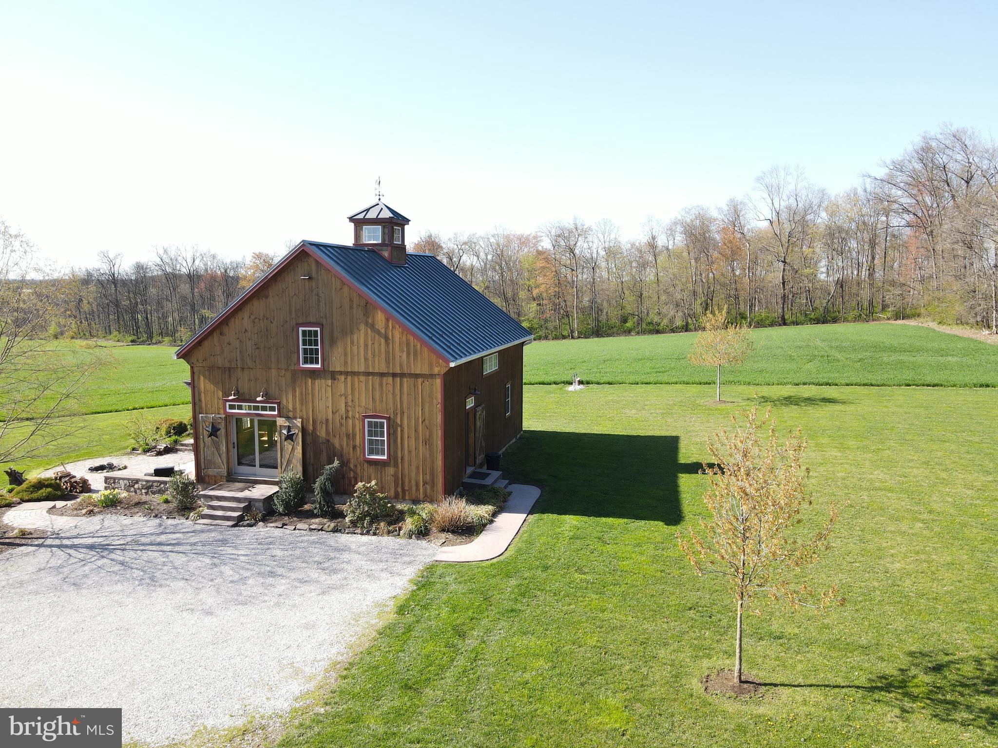 NONE, RURAL - Farm