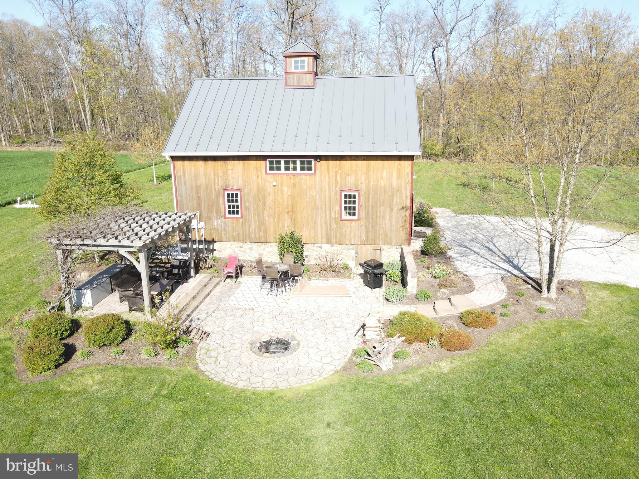 NONE, RURAL - Farm