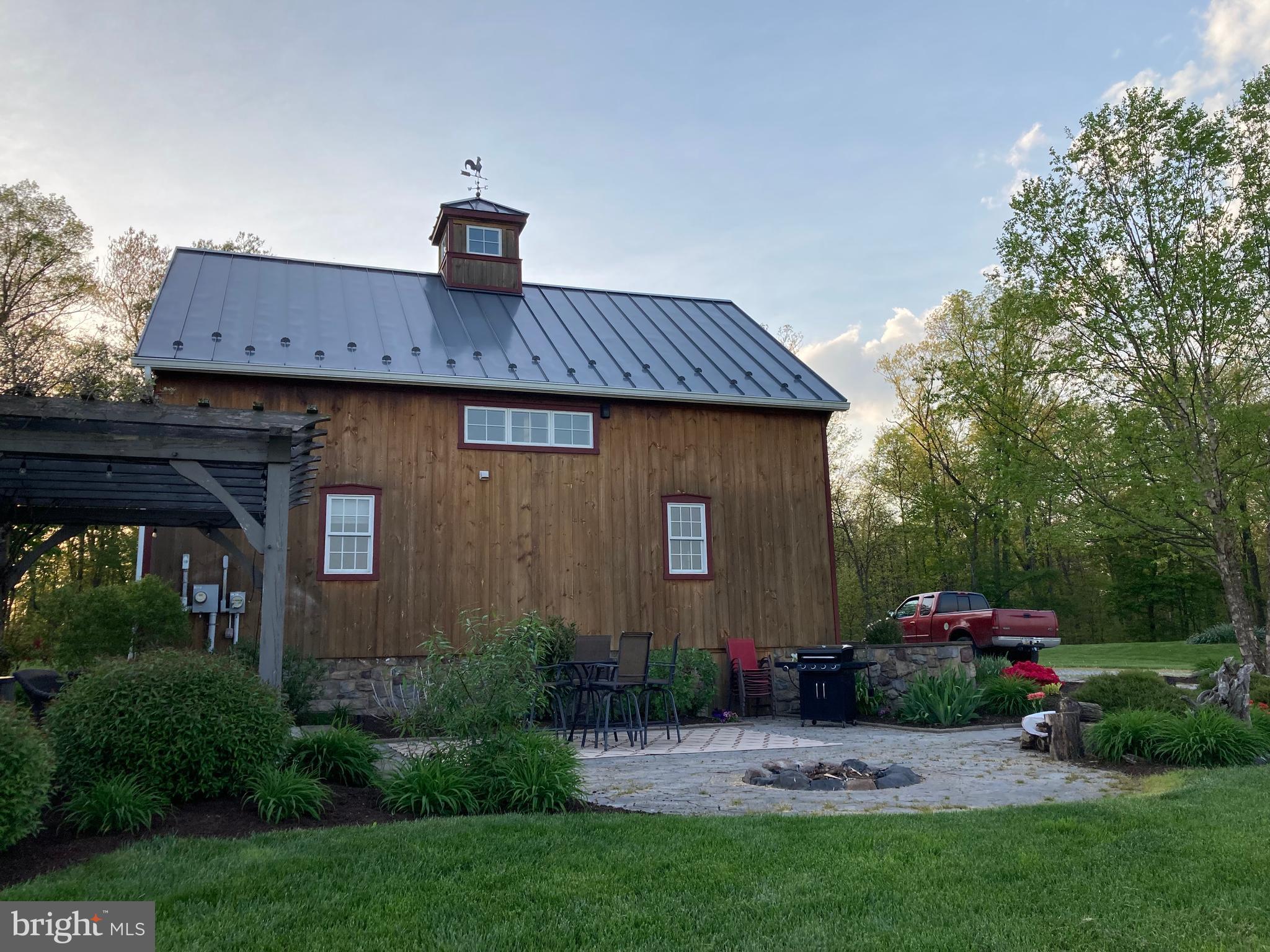 NONE, RURAL - Farm
