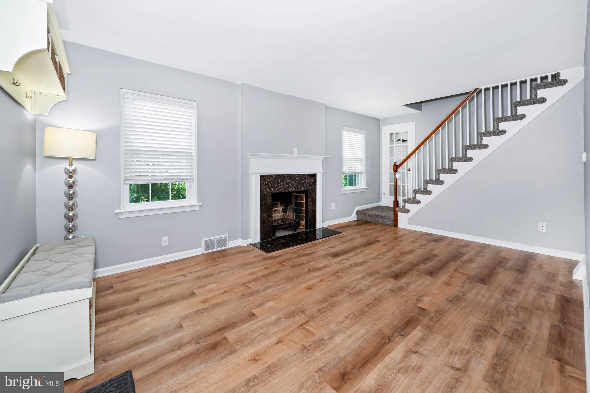 BELLEVUE MANOR ADD - Residential