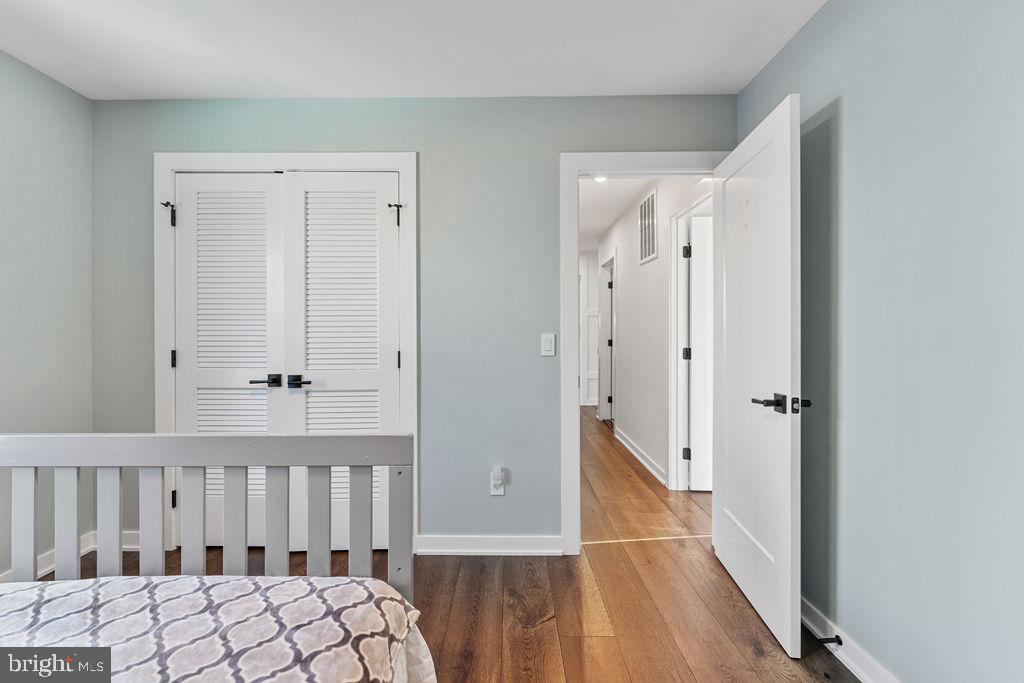 POTOMAC CROSSING - Residential