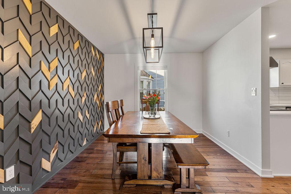 POTOMAC CROSSING - Residential