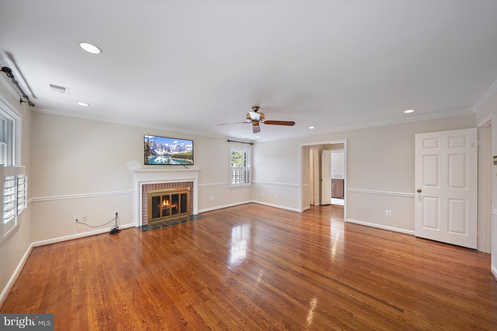 LYNWOOD - Residential