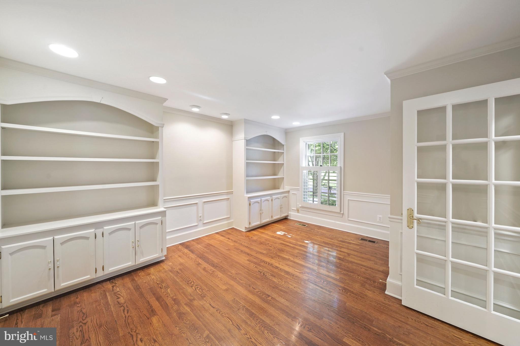 LYNWOOD - Residential