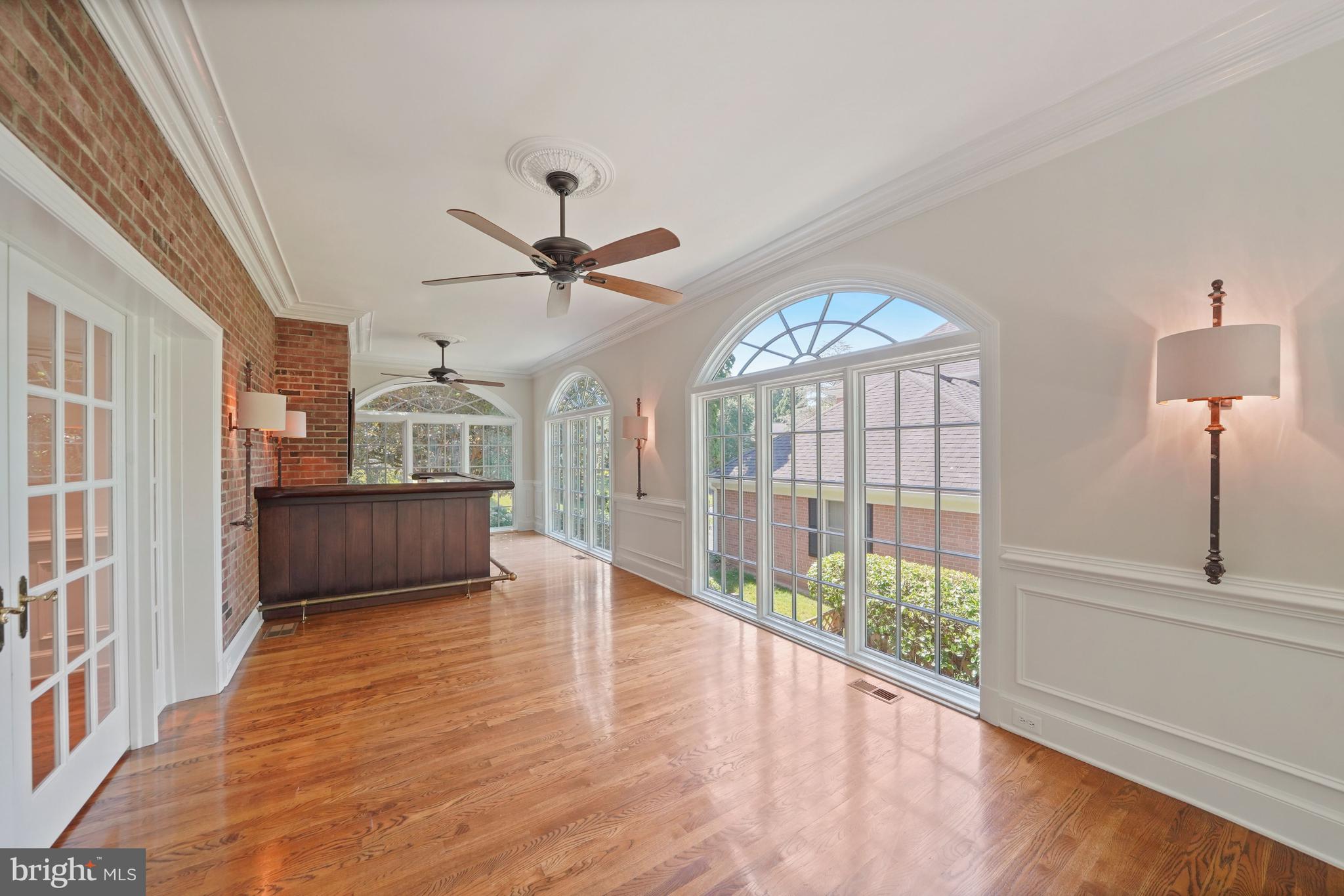 LYNWOOD - Residential