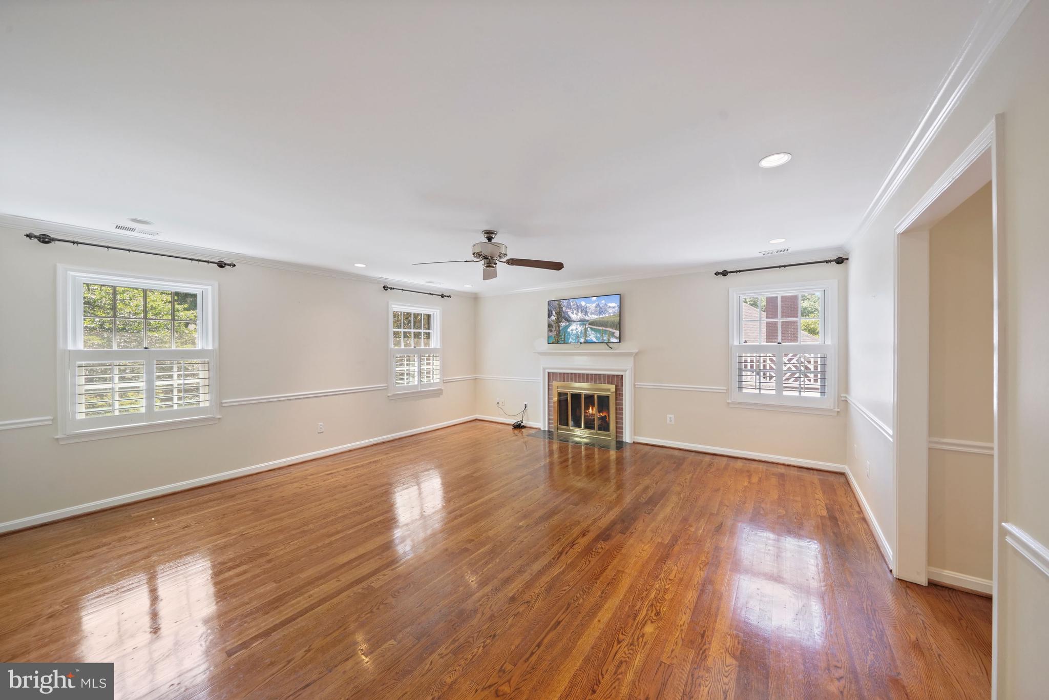 LYNWOOD - Residential
