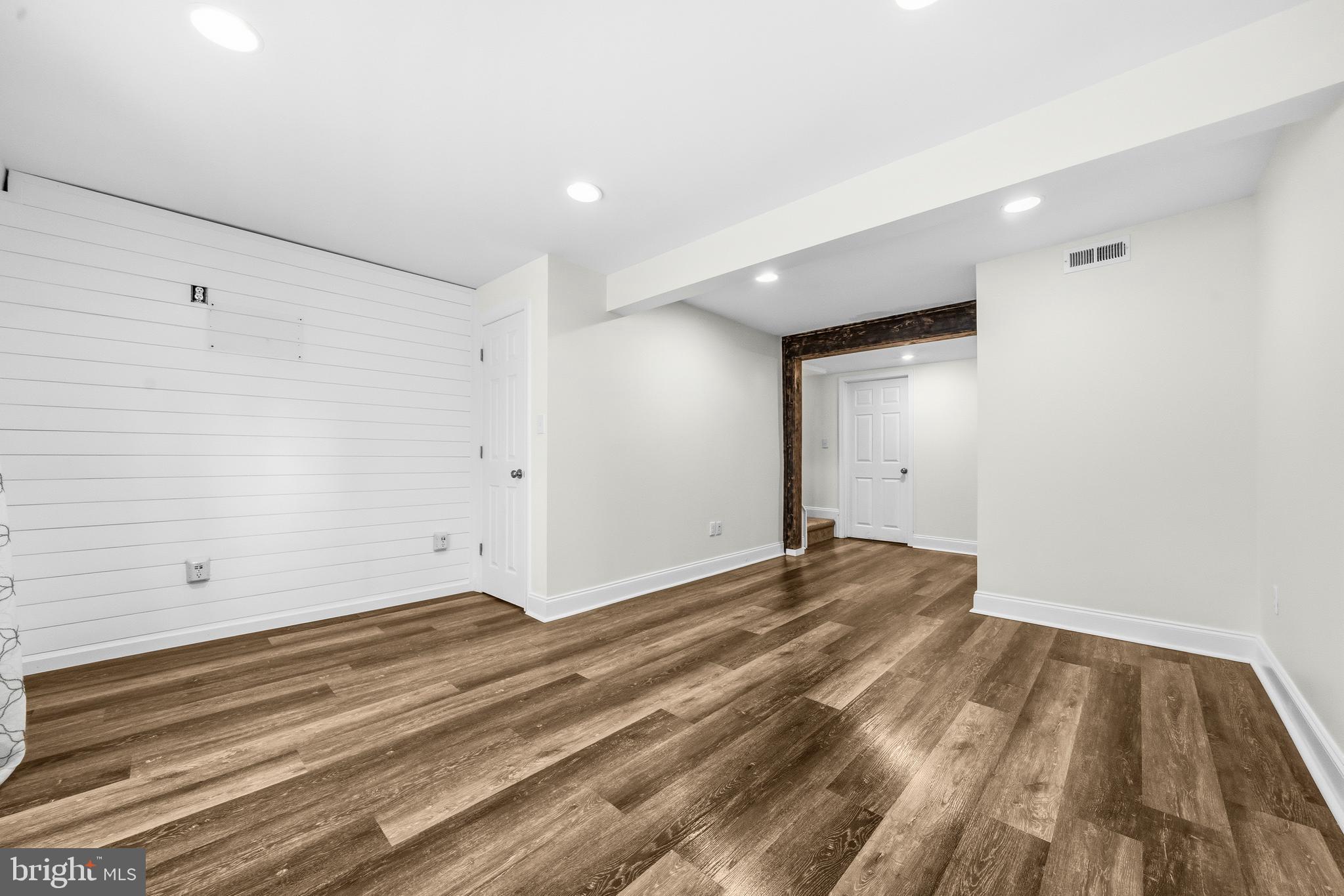 CHESTERFIELD - Residential