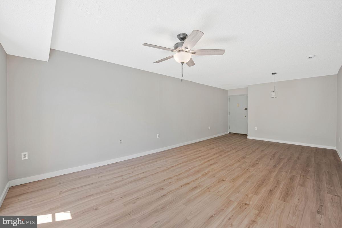 SWANN HILL CONDOMINIUMS - Residential