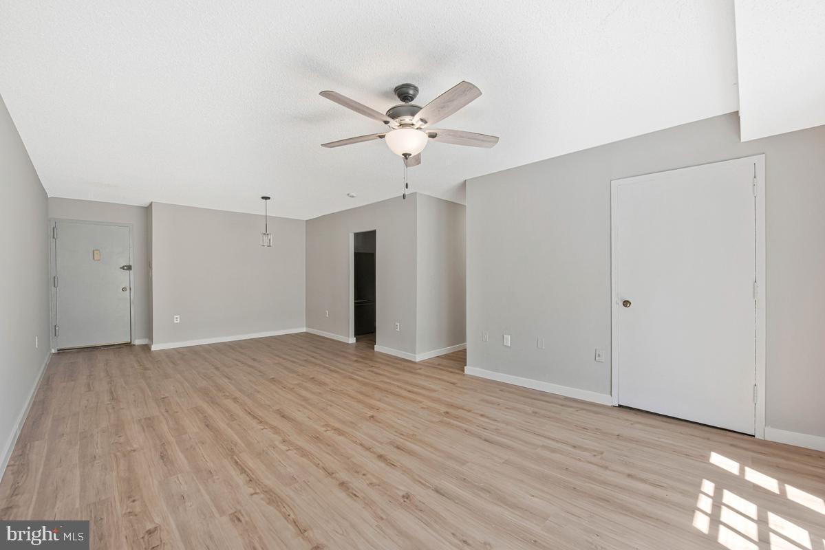SWANN HILL CONDOMINIUMS - Residential