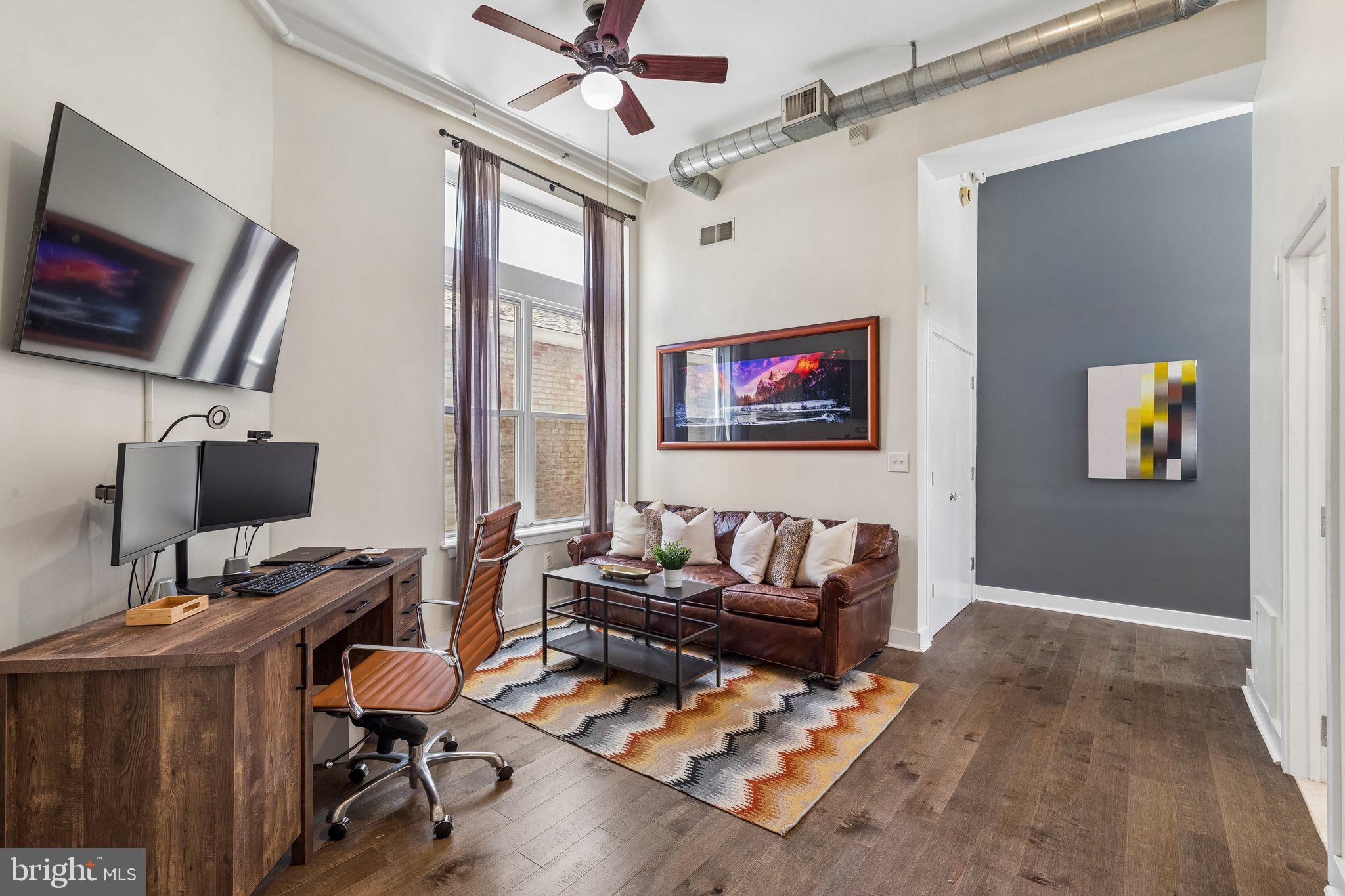 WASHINGTON SQ WEST - Residential