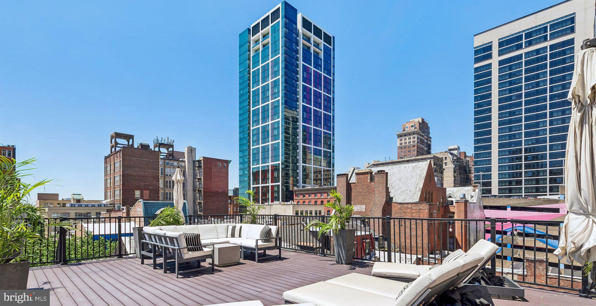 WASHINGTON SQ WEST - Residential