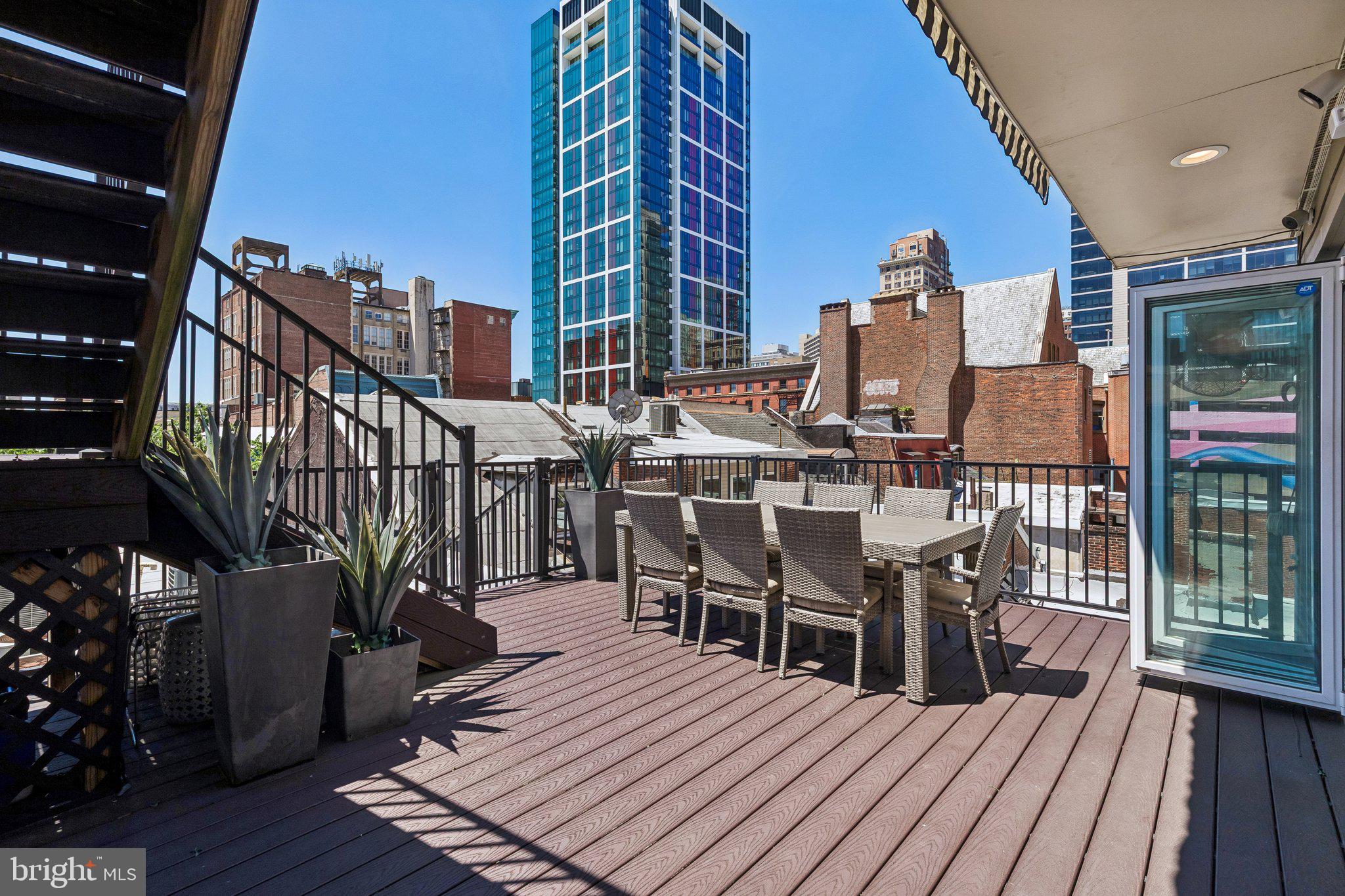 WASHINGTON SQ WEST - Residential