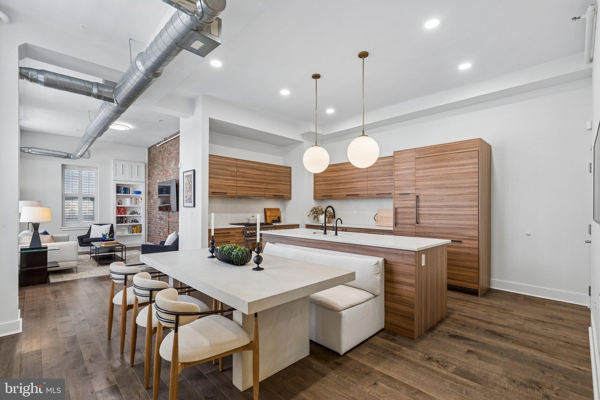 WASHINGTON SQ WEST - Residential