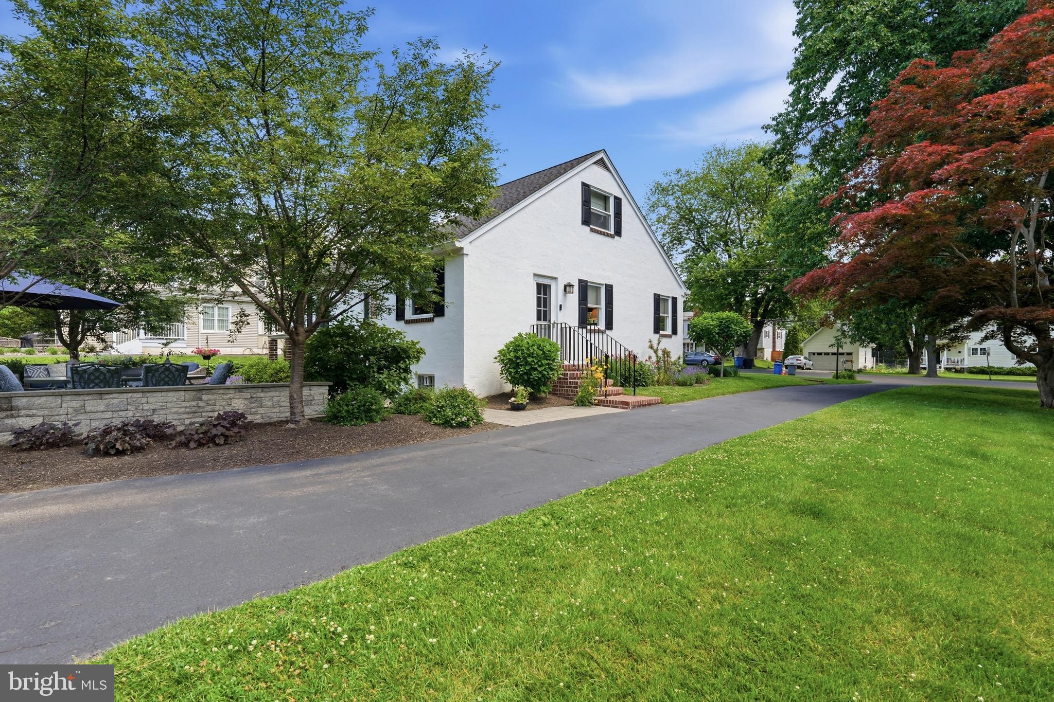 LANGHORNE MANOR - Residential