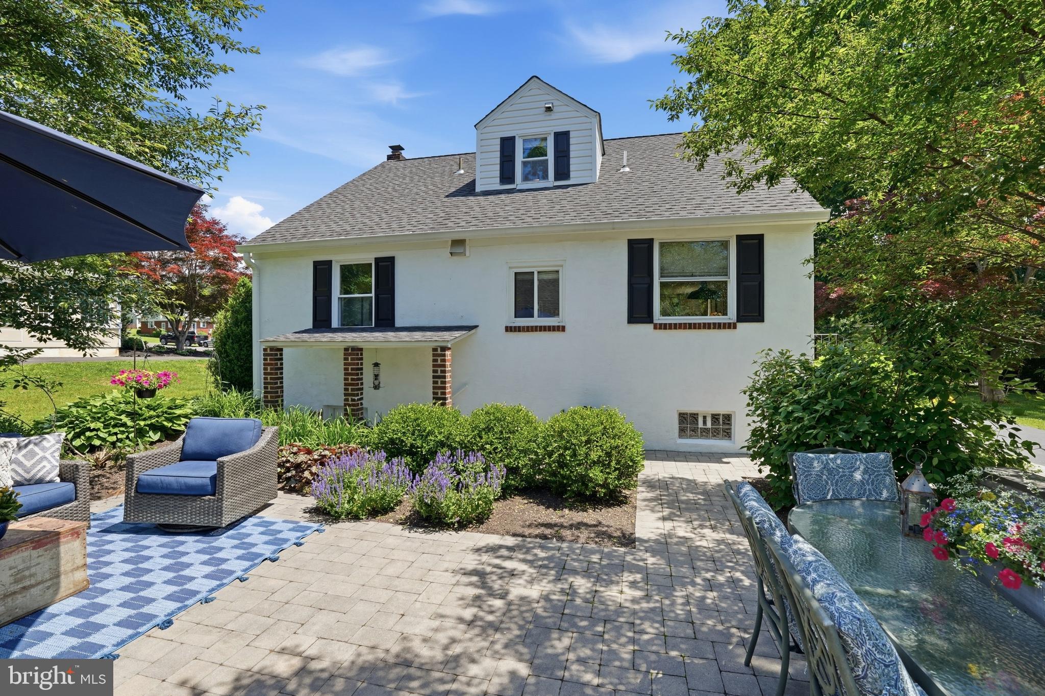 LANGHORNE MANOR - Residential