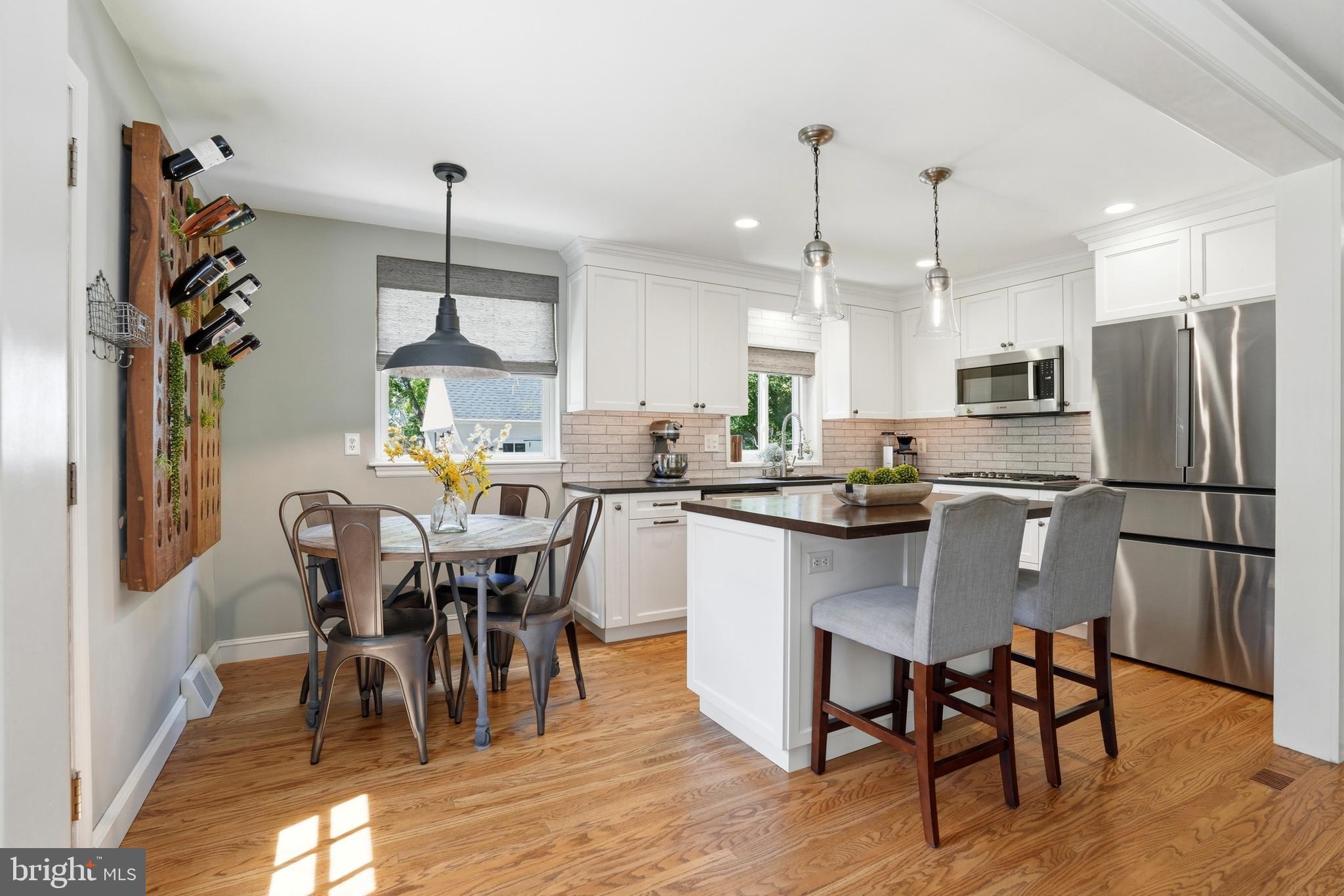 LANGHORNE MANOR - Residential