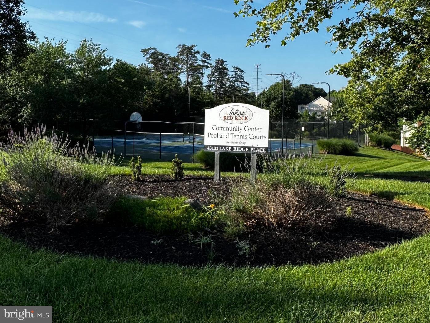 LAKES AT RED ROCK - Residential