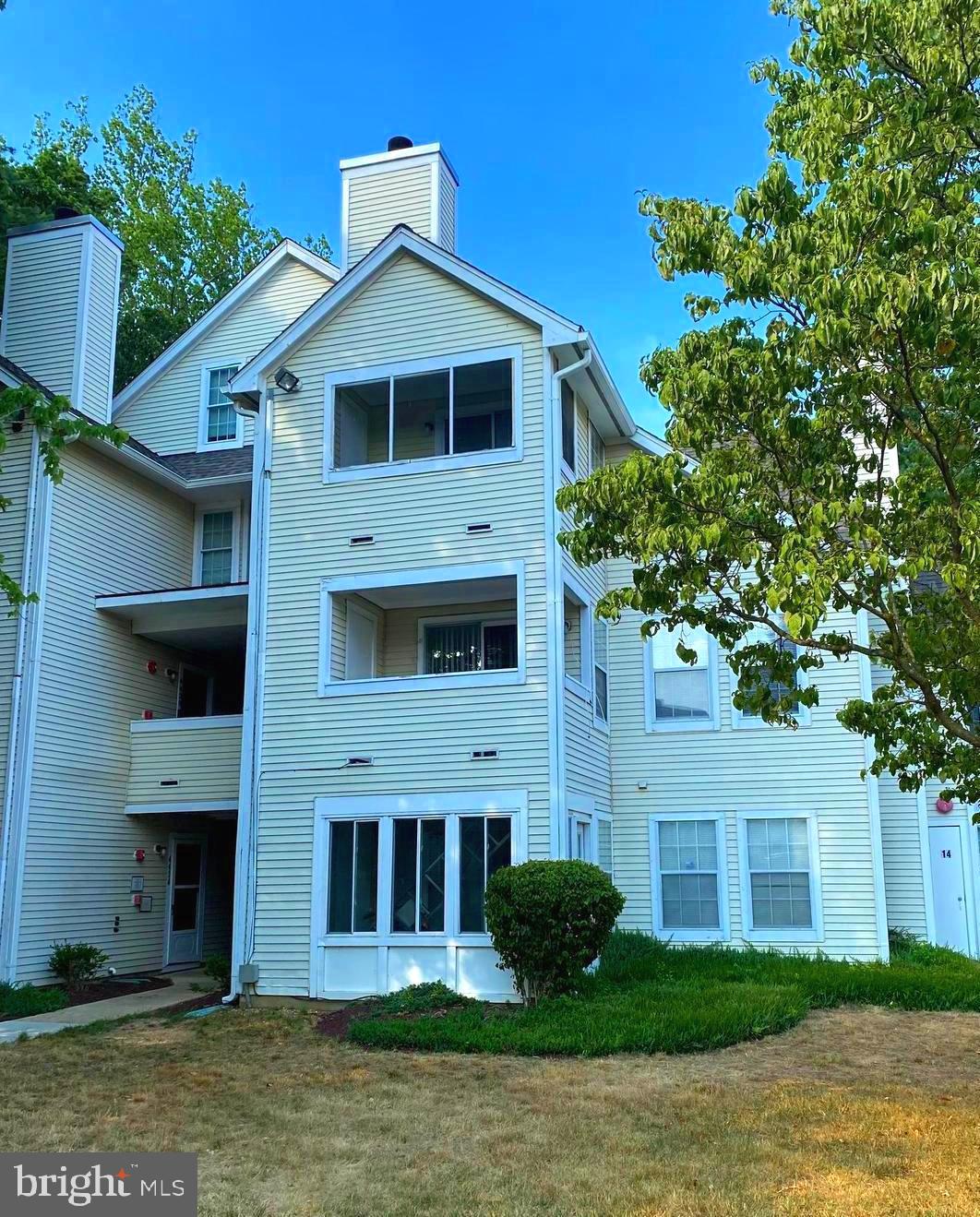 Enjoy luxurious living in this newly renovated two bedroom,  two bath beauty! The comfortable flow of the open floorplan includes a spacious  living room area with a wood burning fireplace, and vaulted ceiling; a sun-lit dining area with sliders to a private balcony plus a spacious hallway, all on  new luxury vinyl plank flooring. The home is appointed with a brand new kitchen, featuring designer white cabinetry, stainless steel appliances and Corian countertops.  The bedrooms have been newly carpeted, each with updated baths featuring contemporary finishes and fixtures. 
Landlord says  "Good Credit (600+ score) & No evictions or housing suits preferred".