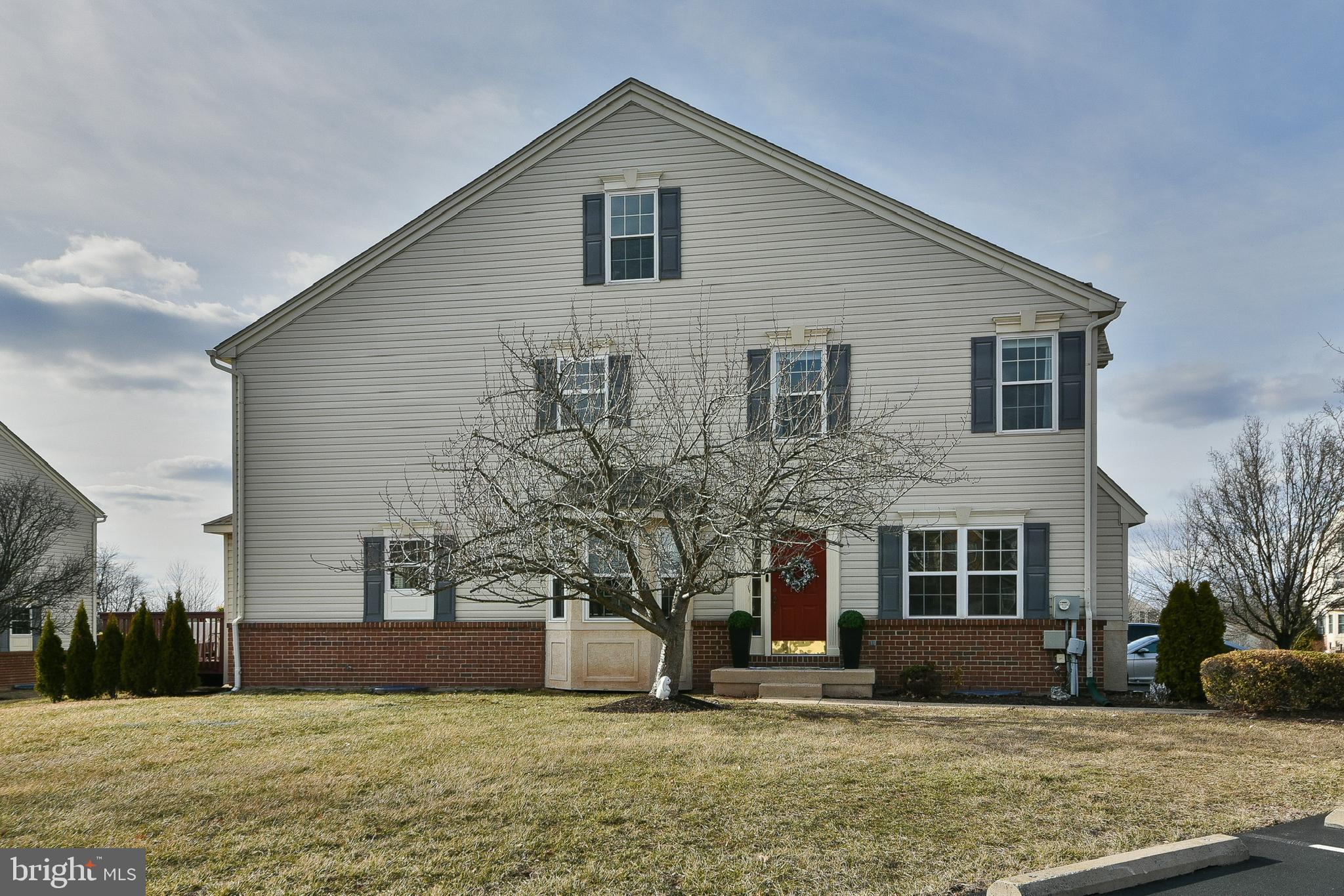 BELCOURT MANOR - Residential