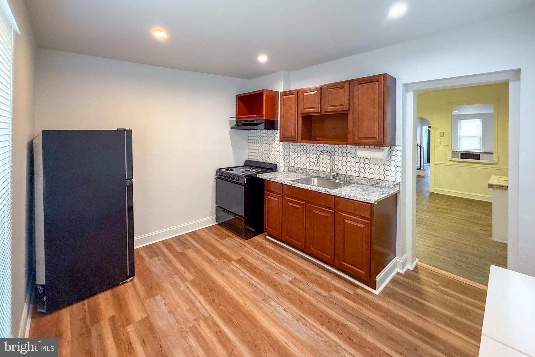 PORT RICHMOND - Residential