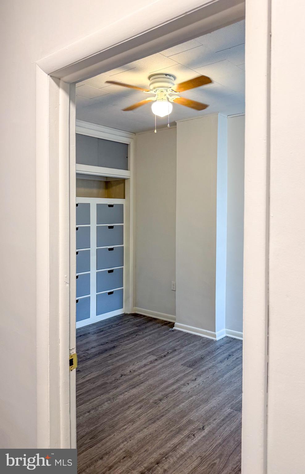 PORT RICHMOND - Residential