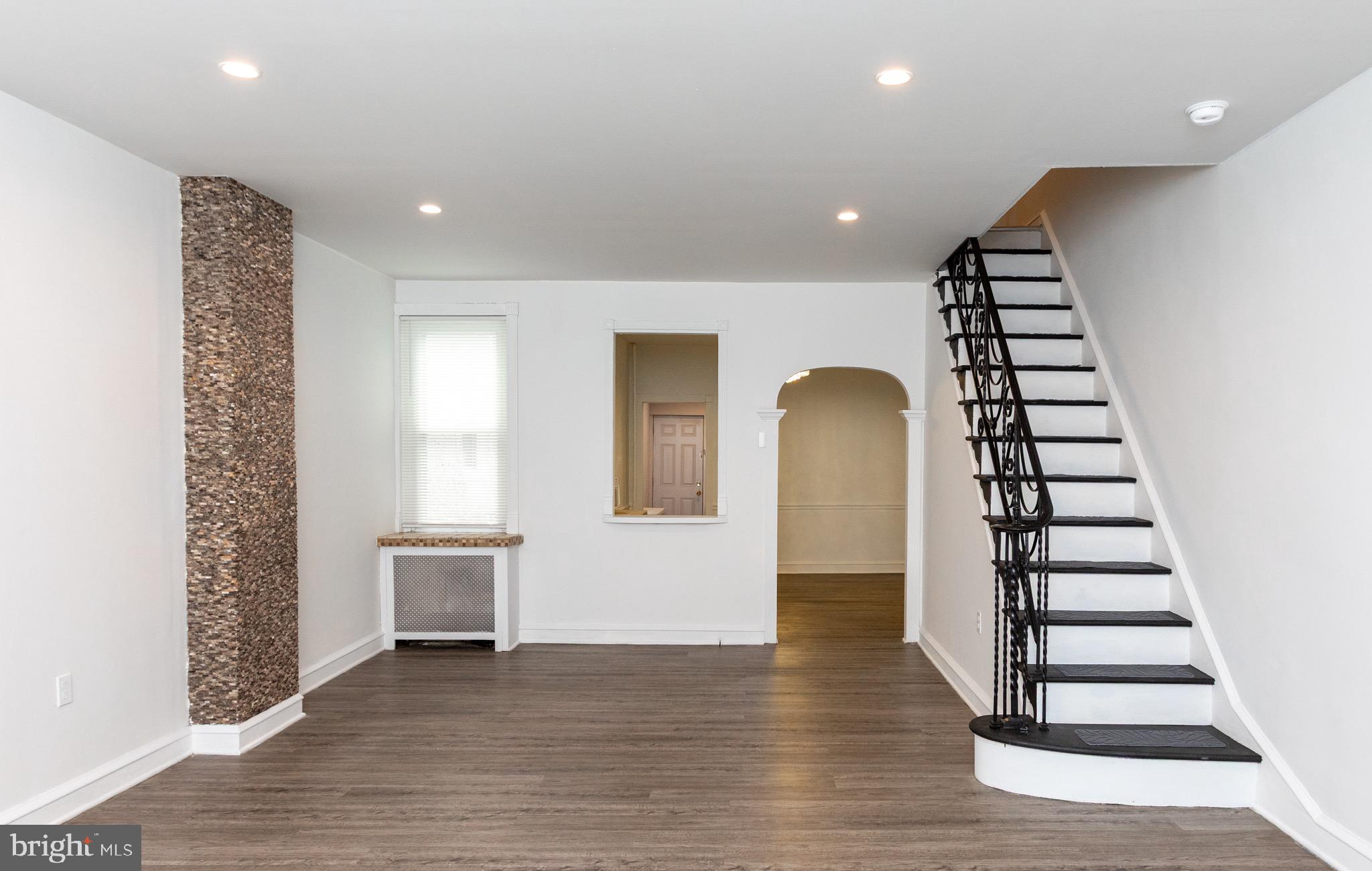 PORT RICHMOND - Residential