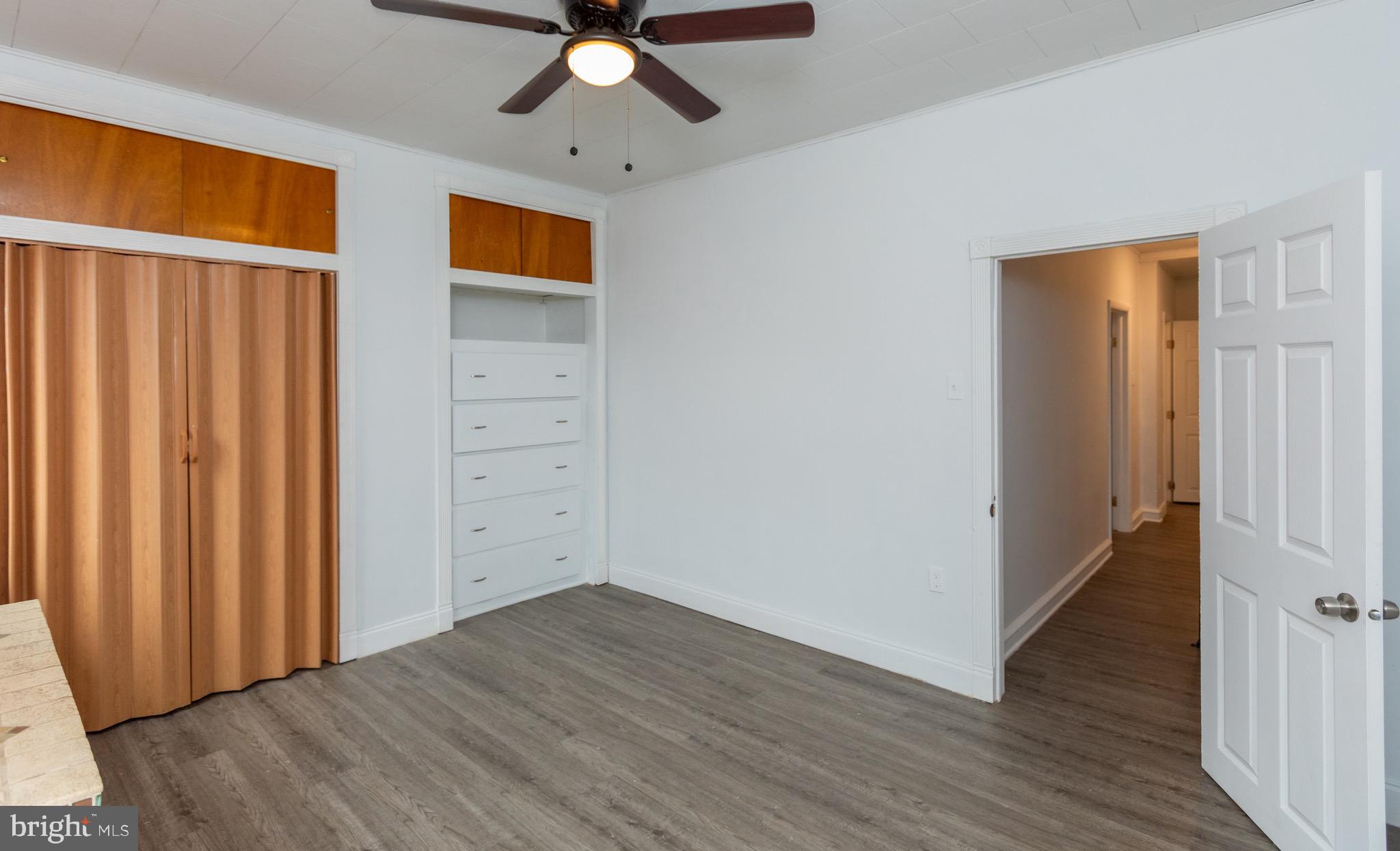 PORT RICHMOND - Residential
