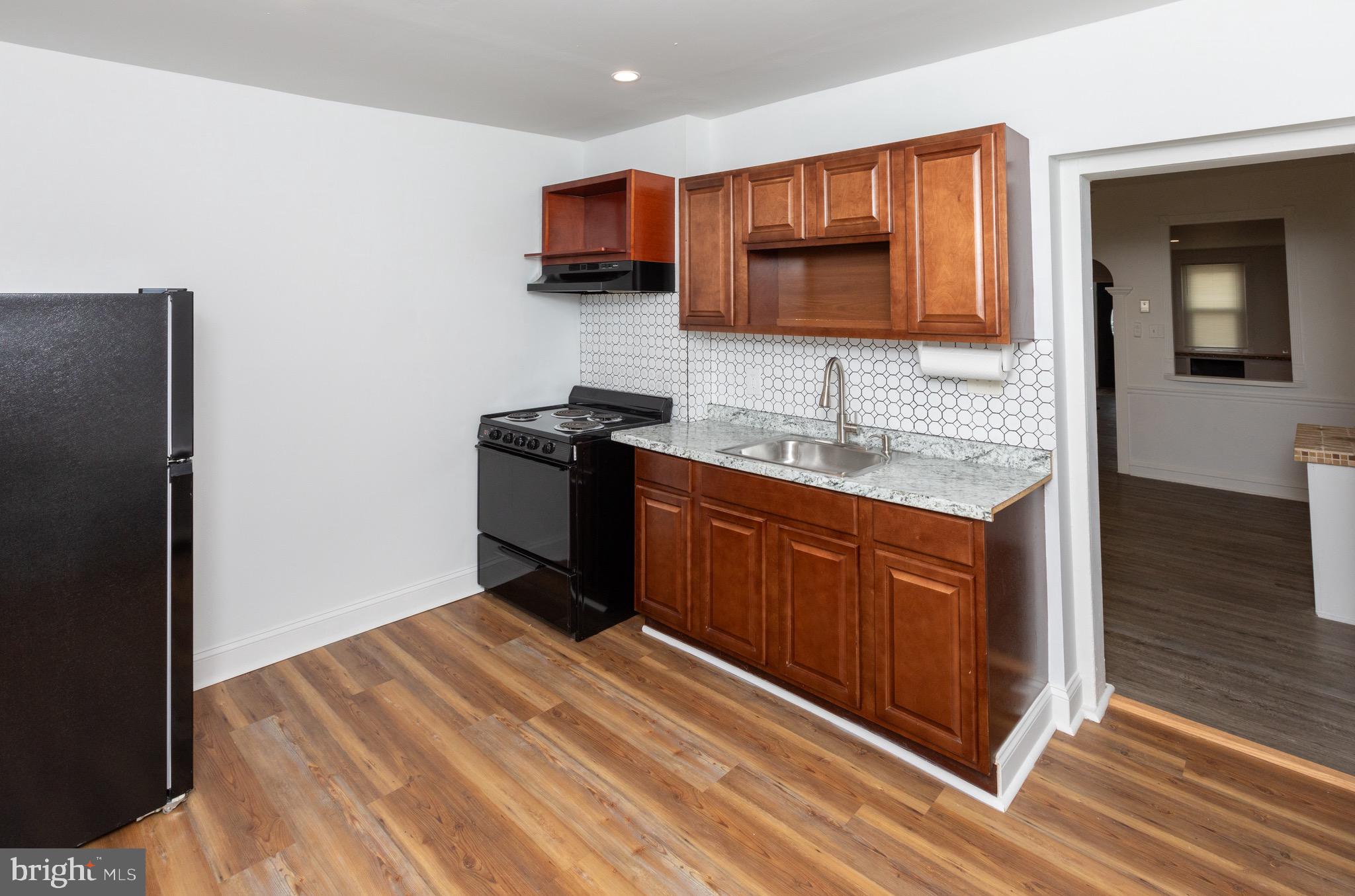 PORT RICHMOND - Residential