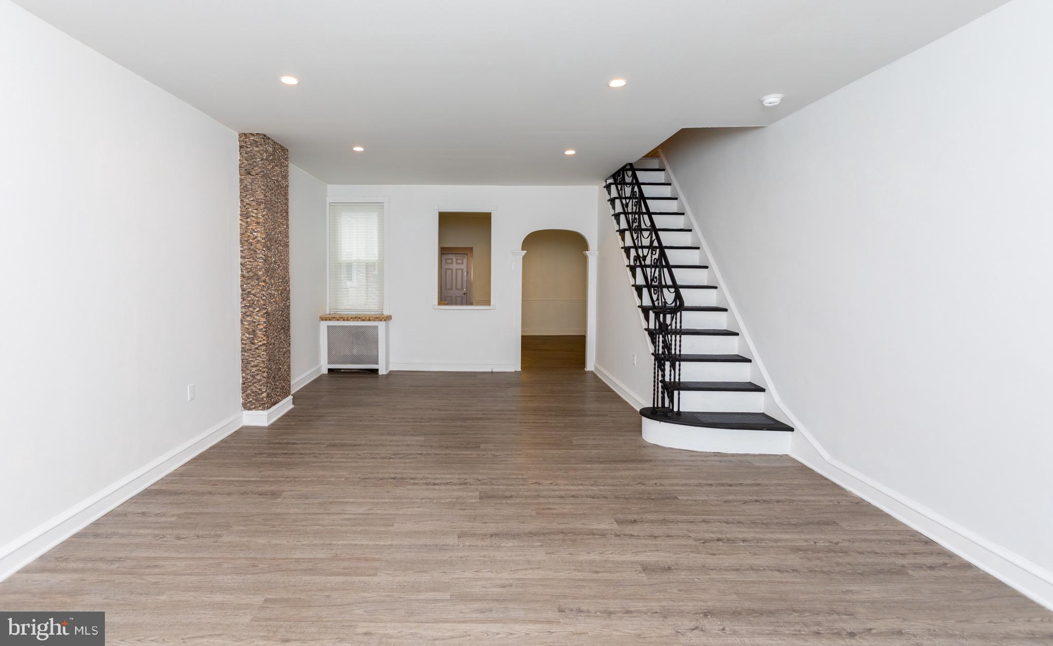 PORT RICHMOND - Residential