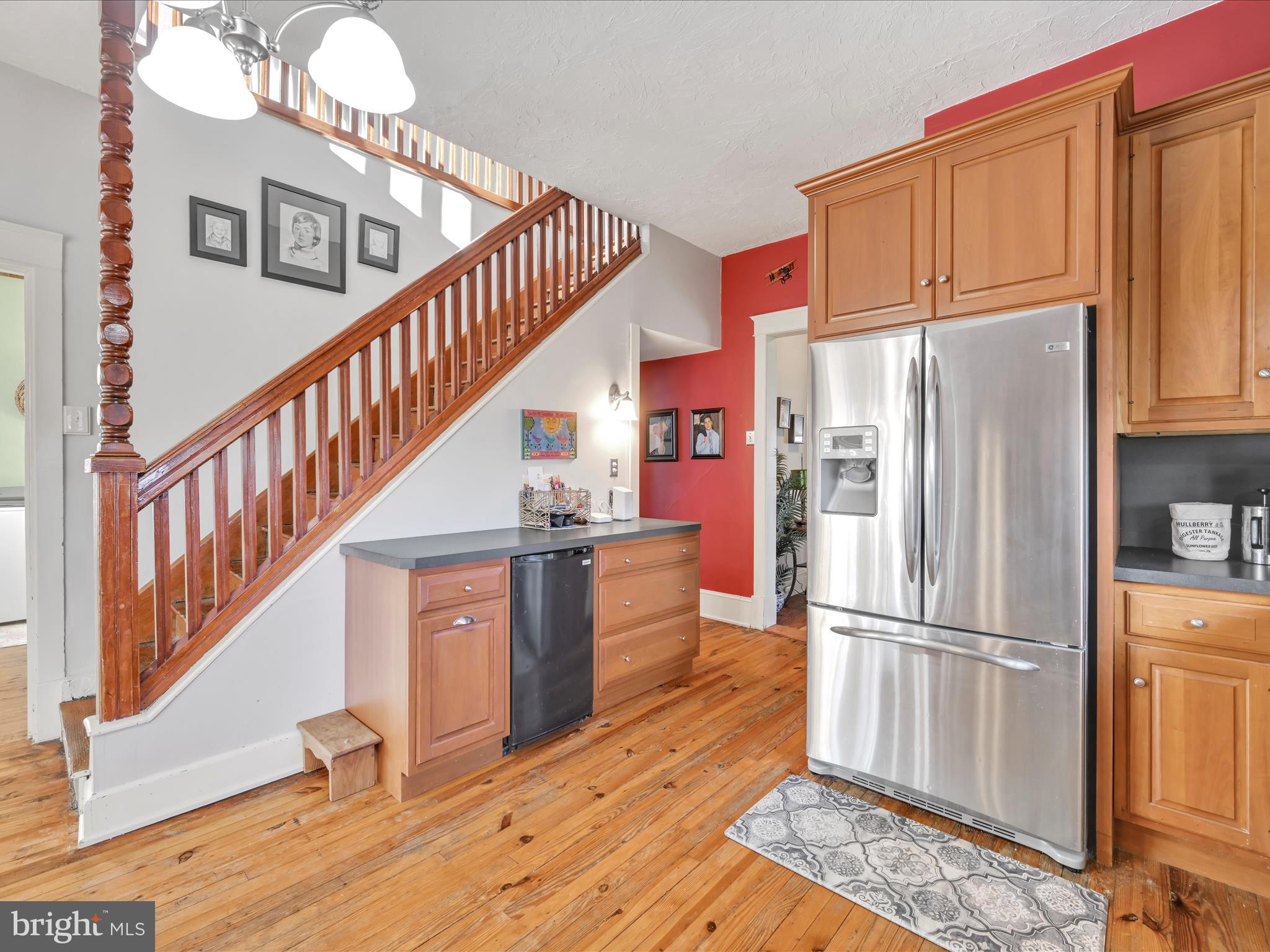 ELIZABETHTOWN BOROUGH - Residential