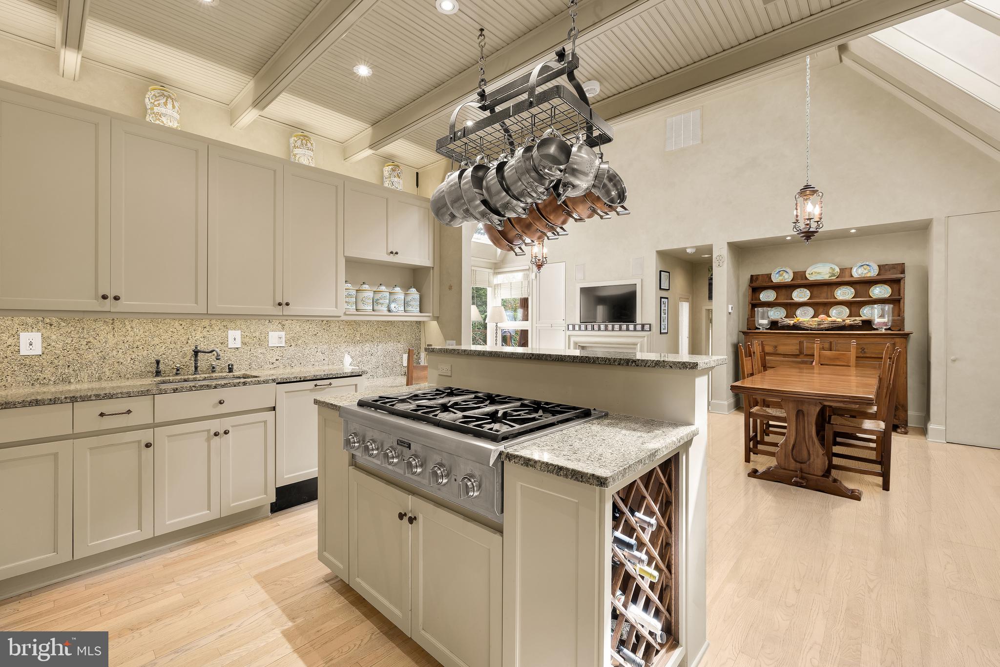 WESLEY HEIGHTS - Residential