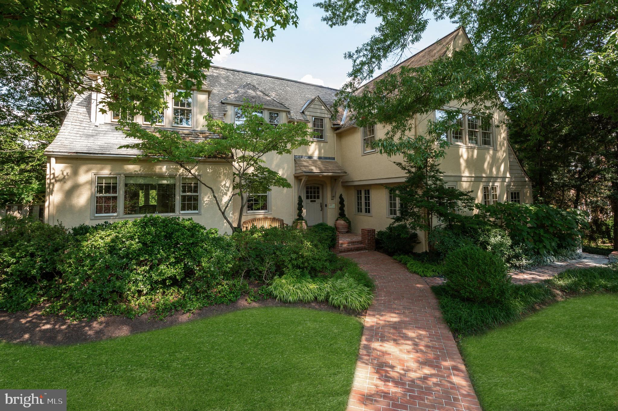WESLEY HEIGHTS - Residential