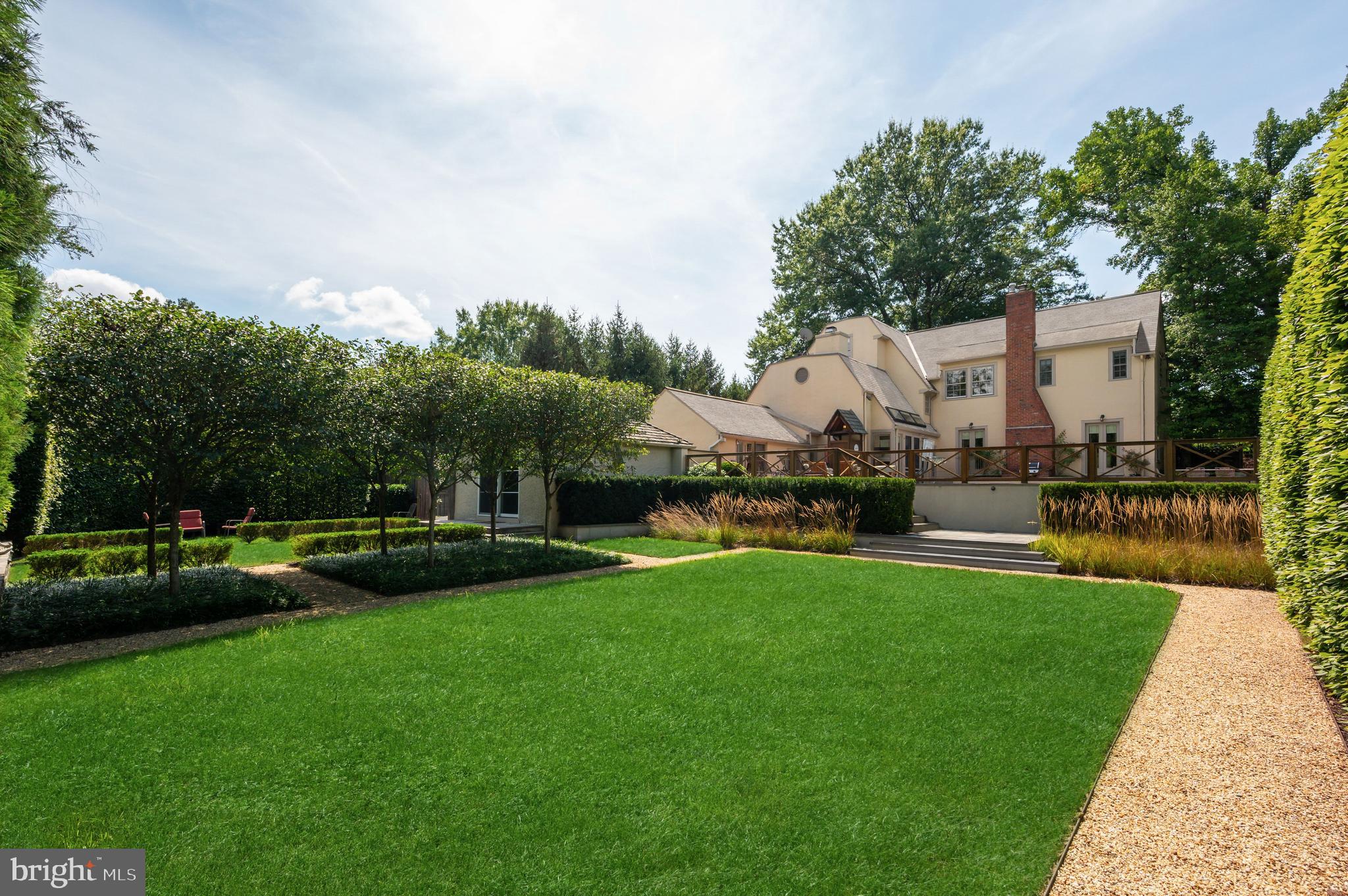 WESLEY HEIGHTS - Residential