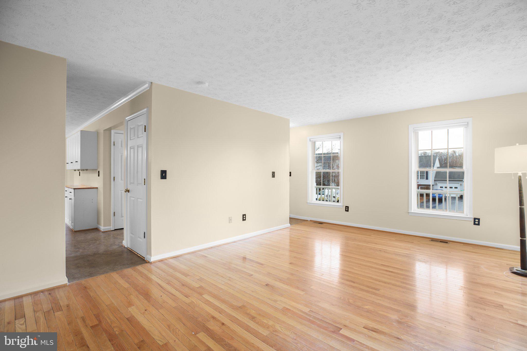 HUNTINGTON MEADOWS - Residential