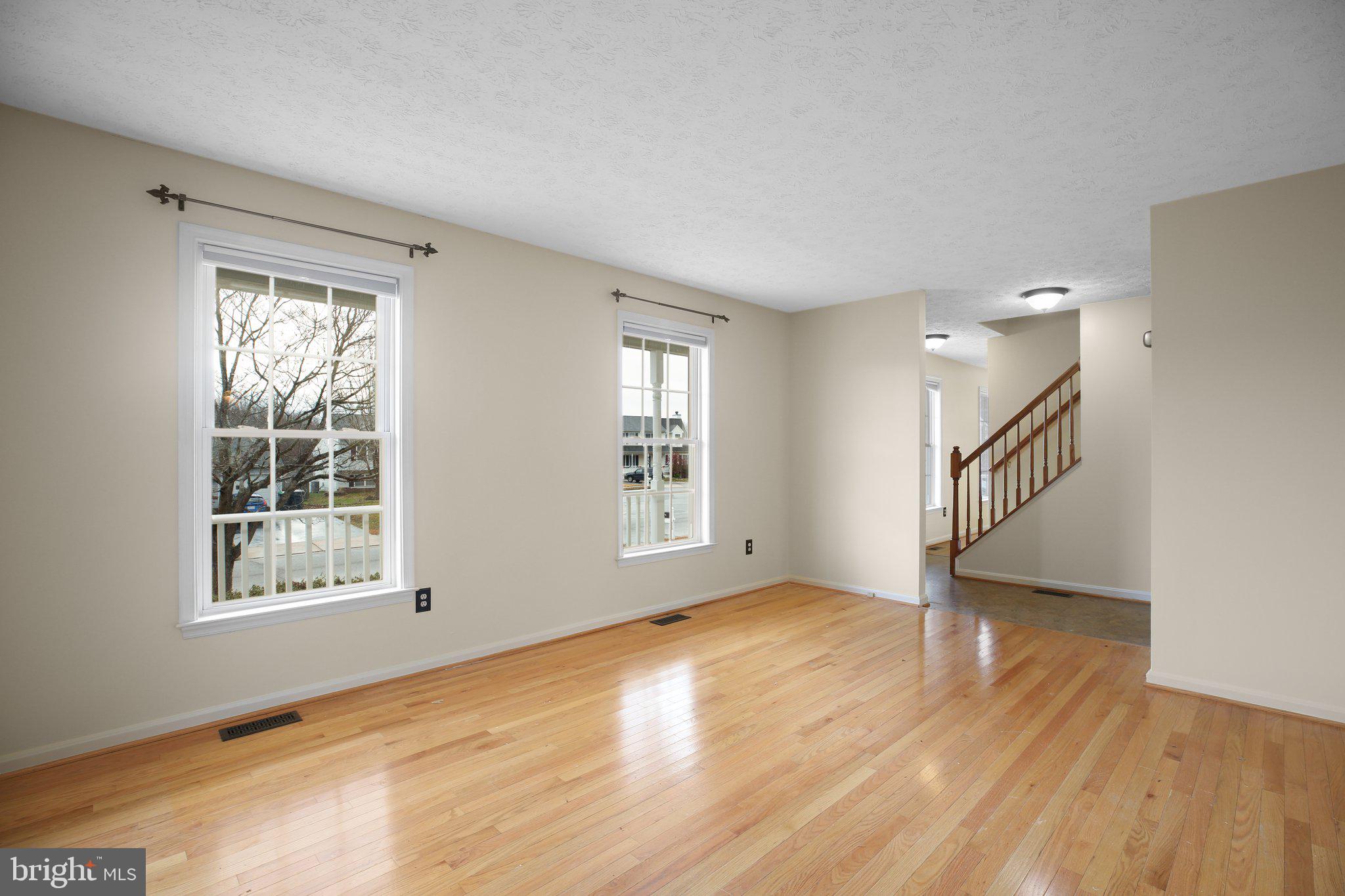 HUNTINGTON MEADOWS - Residential
