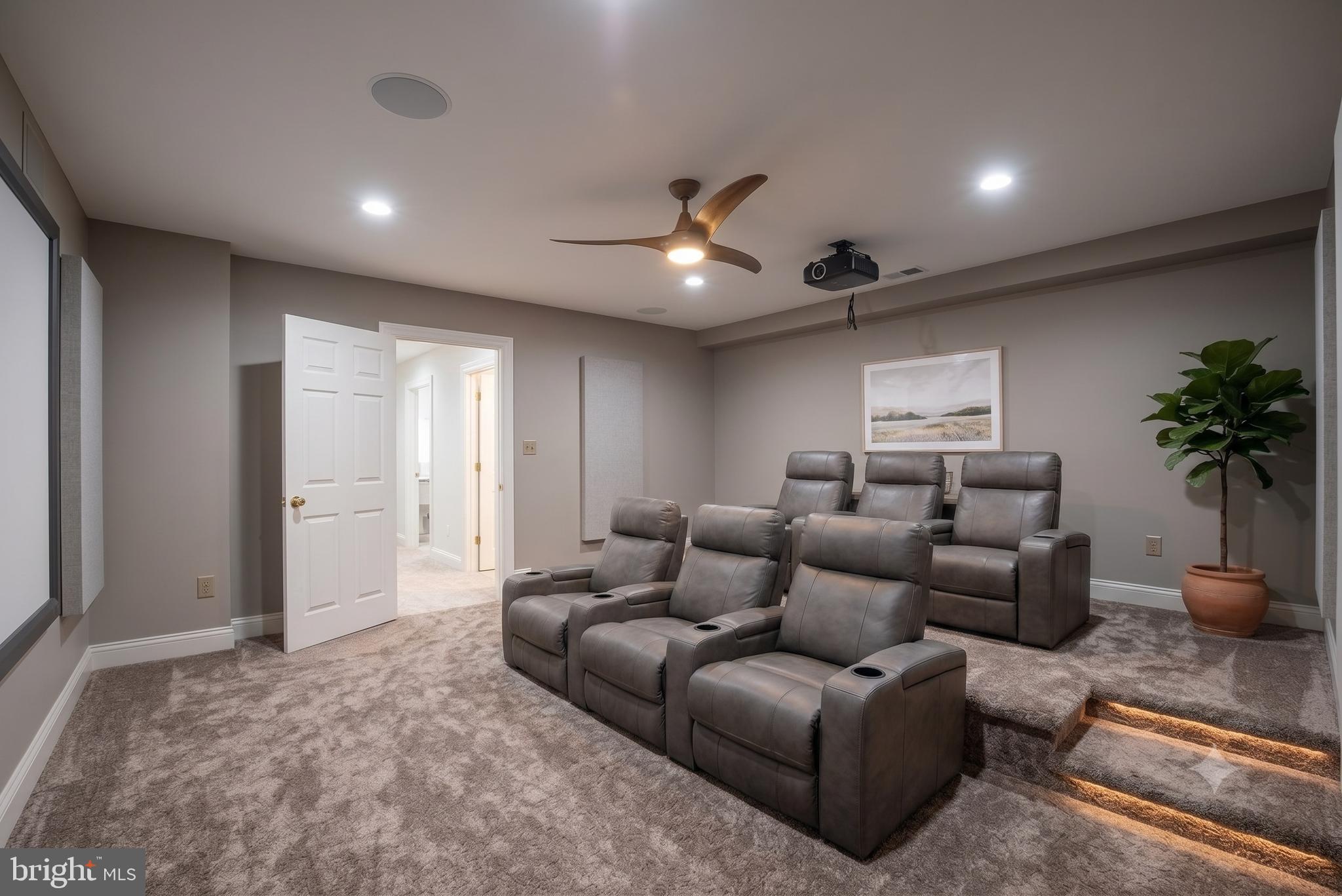 JASMYN WOODS - Residential
