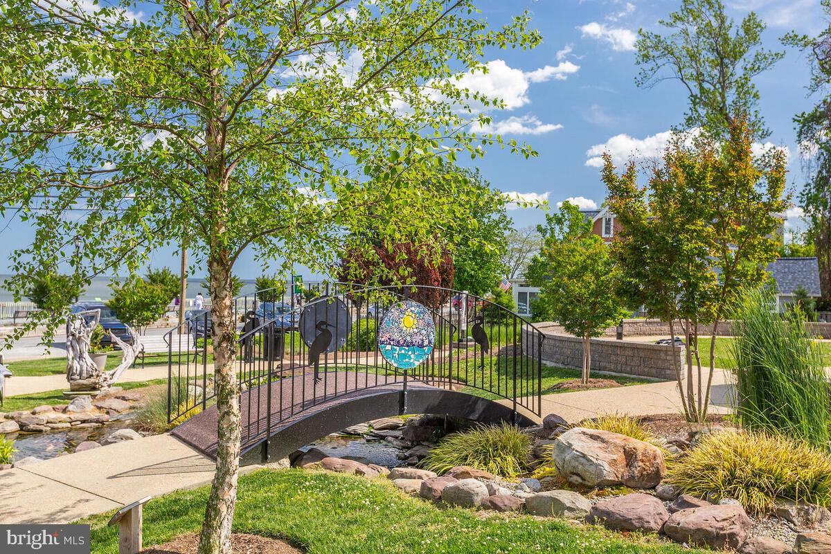 NORTH CHESAPEAKE BEACH - Residential