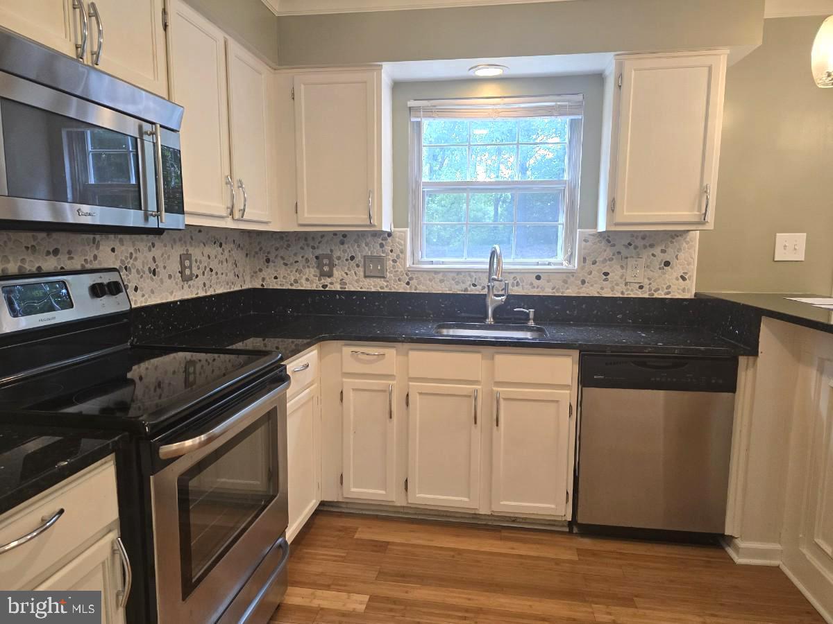 SILVER SPRING CNTRY CLUB - Residential