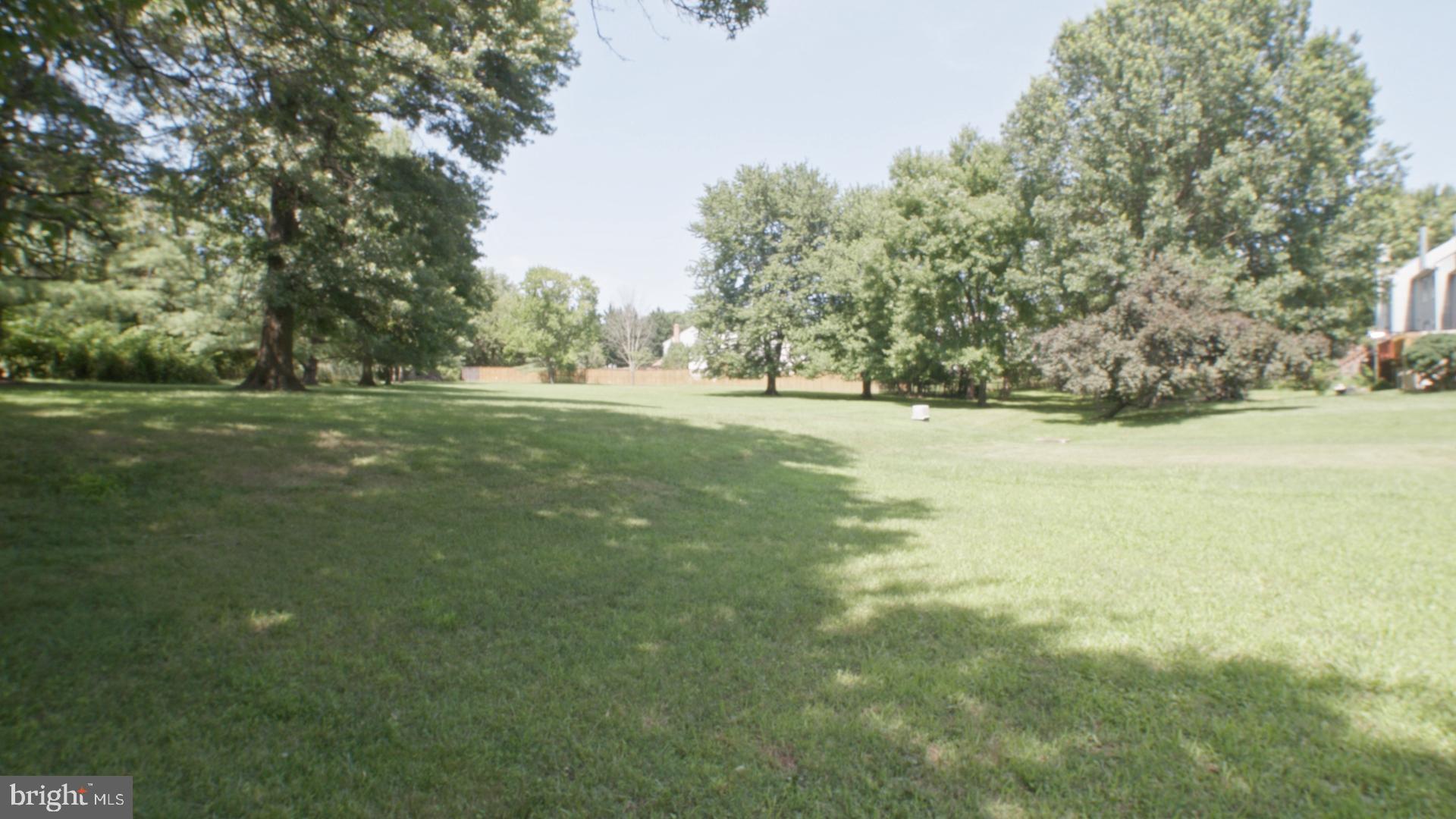 SILVER SPRING CNTRY CLUB - Residential