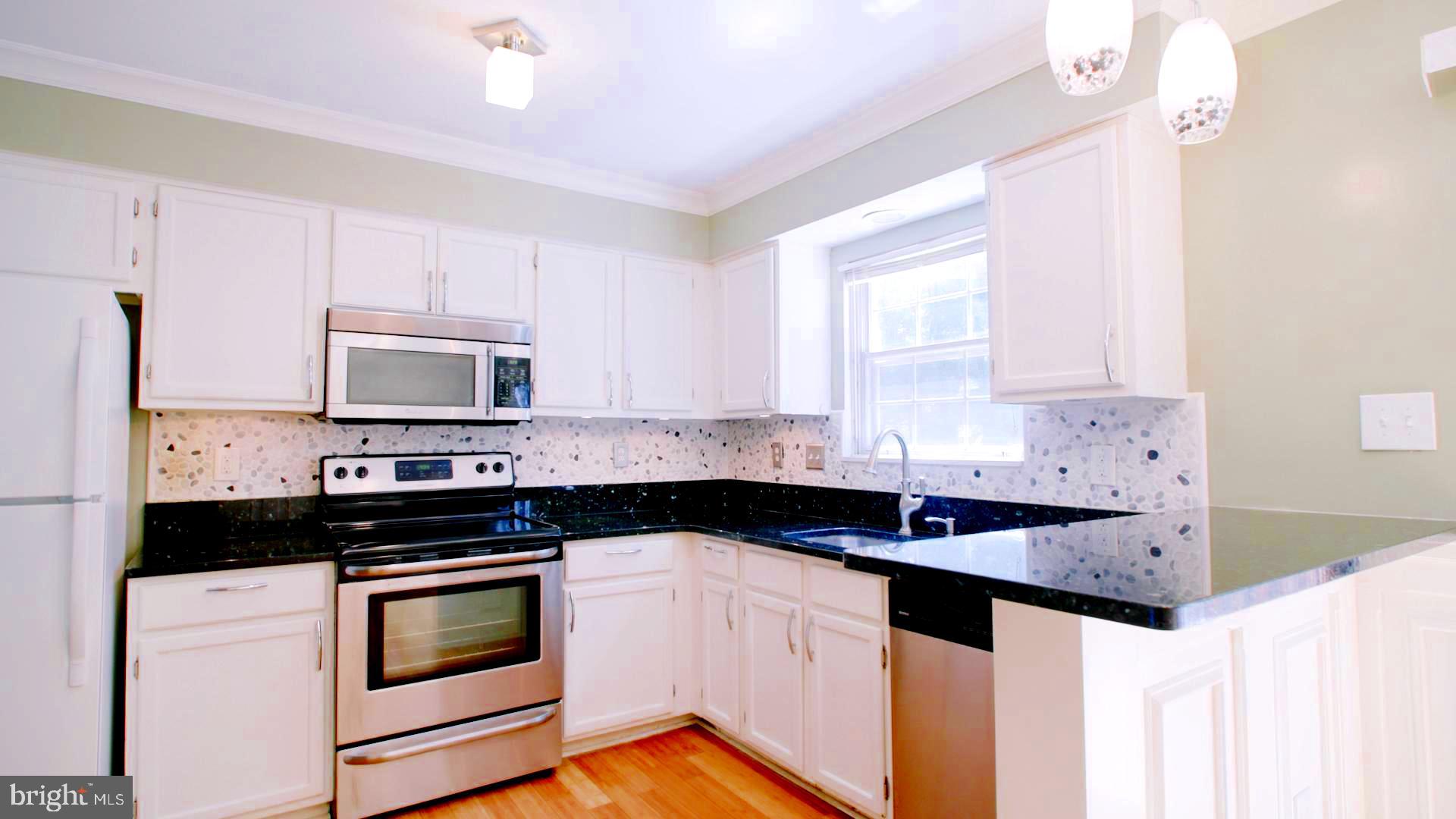 SILVER SPRING CNTRY CLUB - Residential