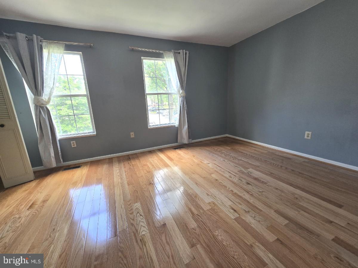 SILVER SPRING CNTRY CLUB - Residential