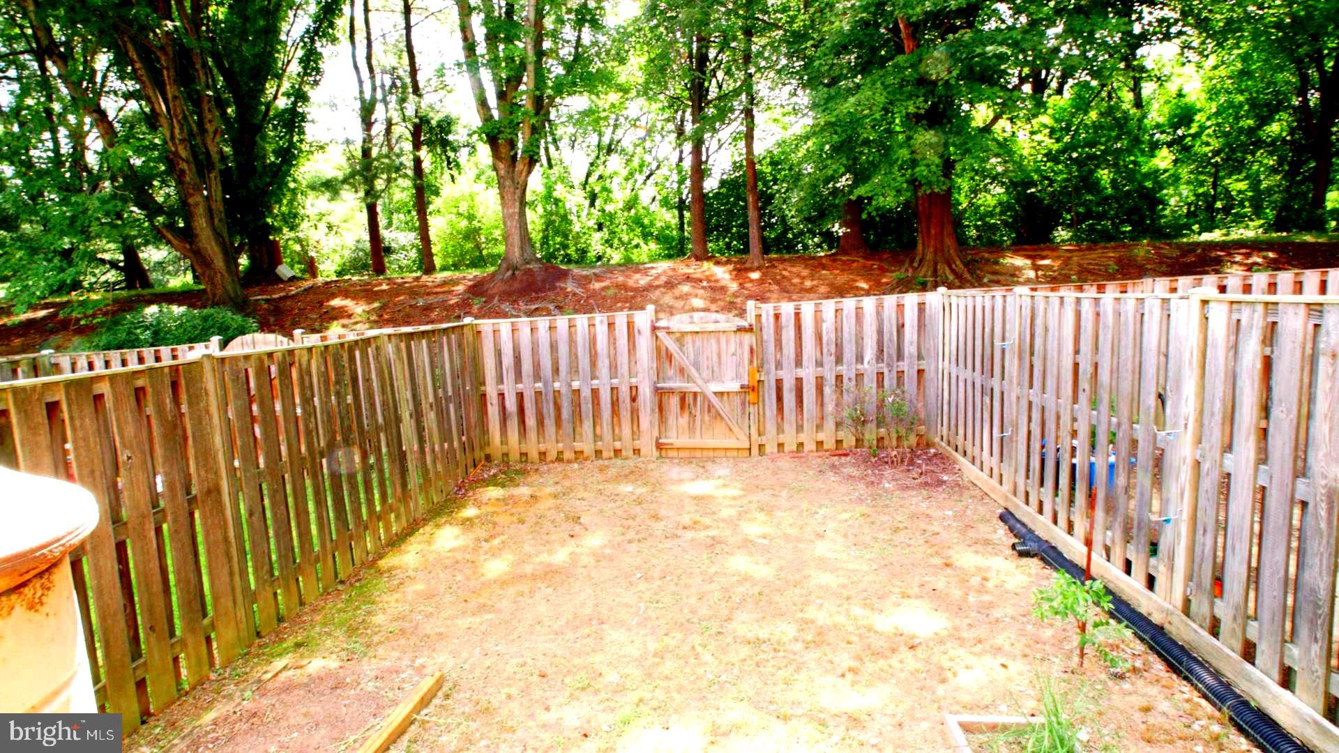 SILVER SPRING CNTRY CLUB - Residential