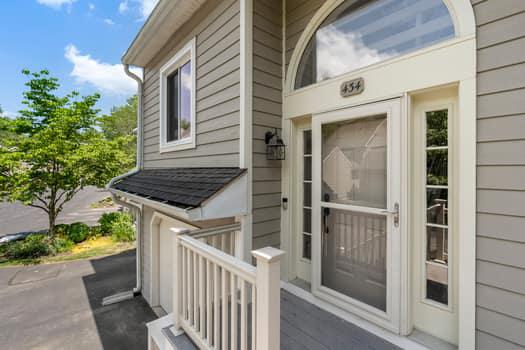 Welcome to 434 Wooded Way, a beautifully updated townhome tucked within the sought-after Village of Earles Lake community in Newtown Square. Offering spacious living areas, fresh modern finishes, and an ideal layout for everyday living and entertaining, this home blends comfort and convenience in one of the Main Line’s most desirable locations.
The main living space features an open-concept layout equipped with picture frame molding, hardwood flooring, and large windows that flood the home with natural light. The renovated kitchen offers crisp white cabinetry, stainless steel appliances and granite countertops. Upstairs, the spacious primary suite feels like a private retreat, complete with a spa-like ensuite bathroom. Two additional bedrooms and an updated hall bathroom complete the second floor. The finished basement is perfect for an office, gym or playroom. Includes a half bath and access to the garage.
Enjoy indoor-outdoor living with access to a private deck and beautifully maintained community surroundings. Residents love the neighborhood’s peaceful setting and easy access to everything Newtown Square has to offer.
Conveniently located near Ellis Preserve, Whole Foods, Wegmans, Trader Joe’s, and the shops and restaurants of Newtown Square, including Teca Newtown Square and LaScala’s Fire, Aronimink Golf Club, Overbrook Golf Club and Saint David’s Golf Club. Outdoor enthusiasts will appreciate nearby Ridley Creek State Park, Saw Mill Park, and Rose Tree Park for trails, recreation, and community events.
Commuters will love the easy access to Route 3, Route 476 and West Chester Pike.Located within the highly regarded Marple Newtown School District. Move right in and enjoy low-maintenance living in an unbeatable location.