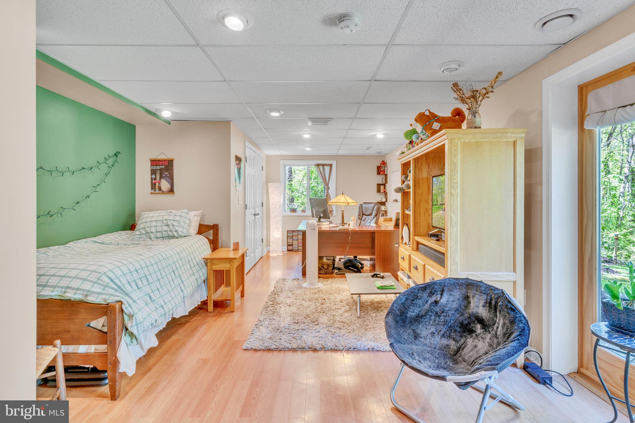 FRIENDSHIP WOODS - Residential