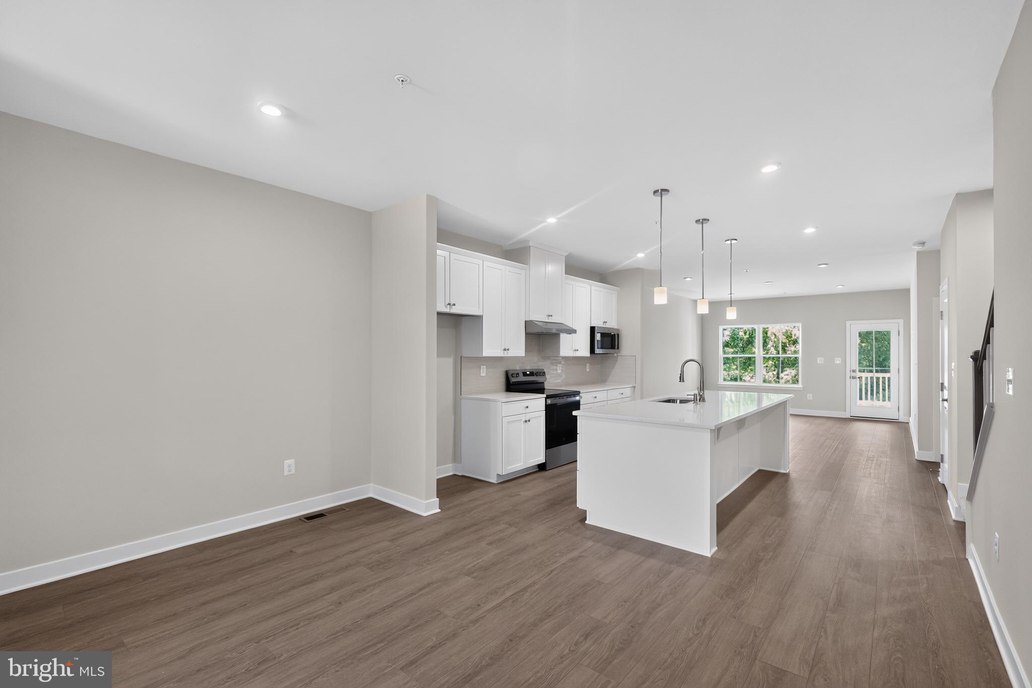 NELLS ACRES - Residential