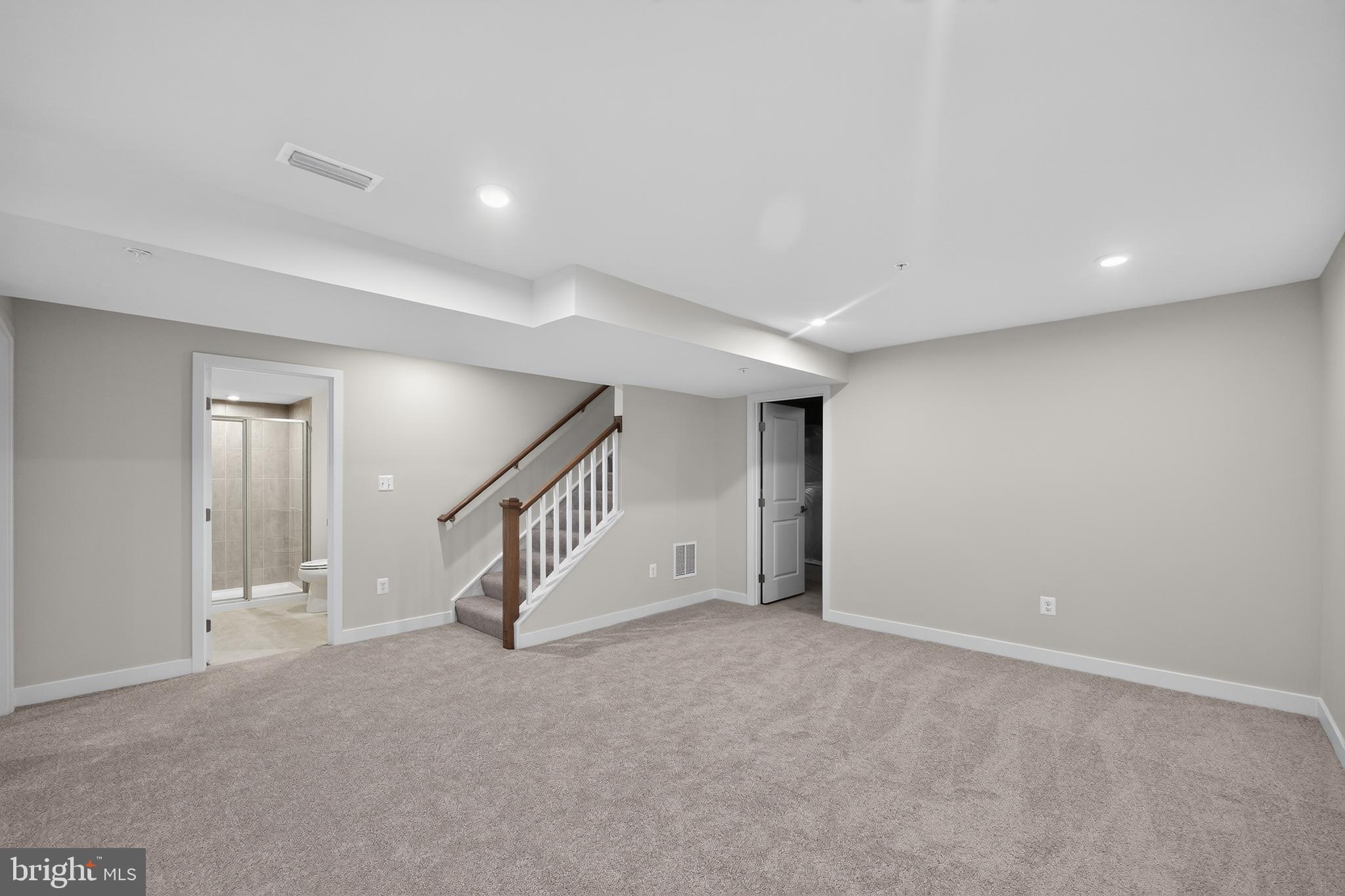 NELLS ACRES - Residential